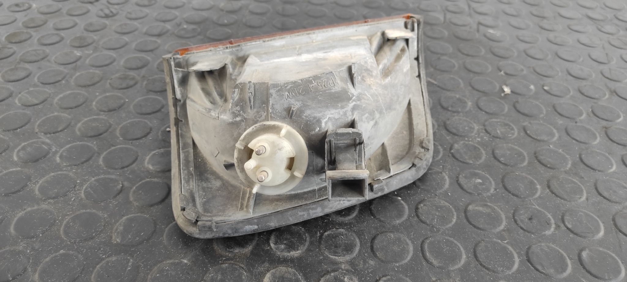 PILOTO DELANTERO IZQUIERDO MERCEDES-BENZ CLASE E (W124) BERLINA - vista 4