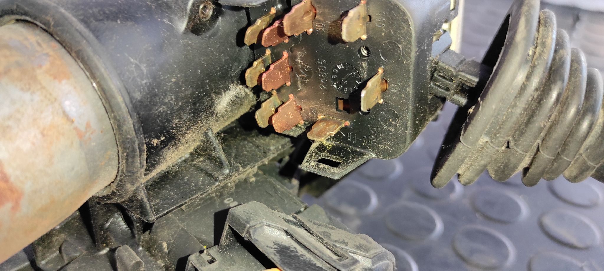 COLUMNA DIRECCION OPEL AGILA - vista 3