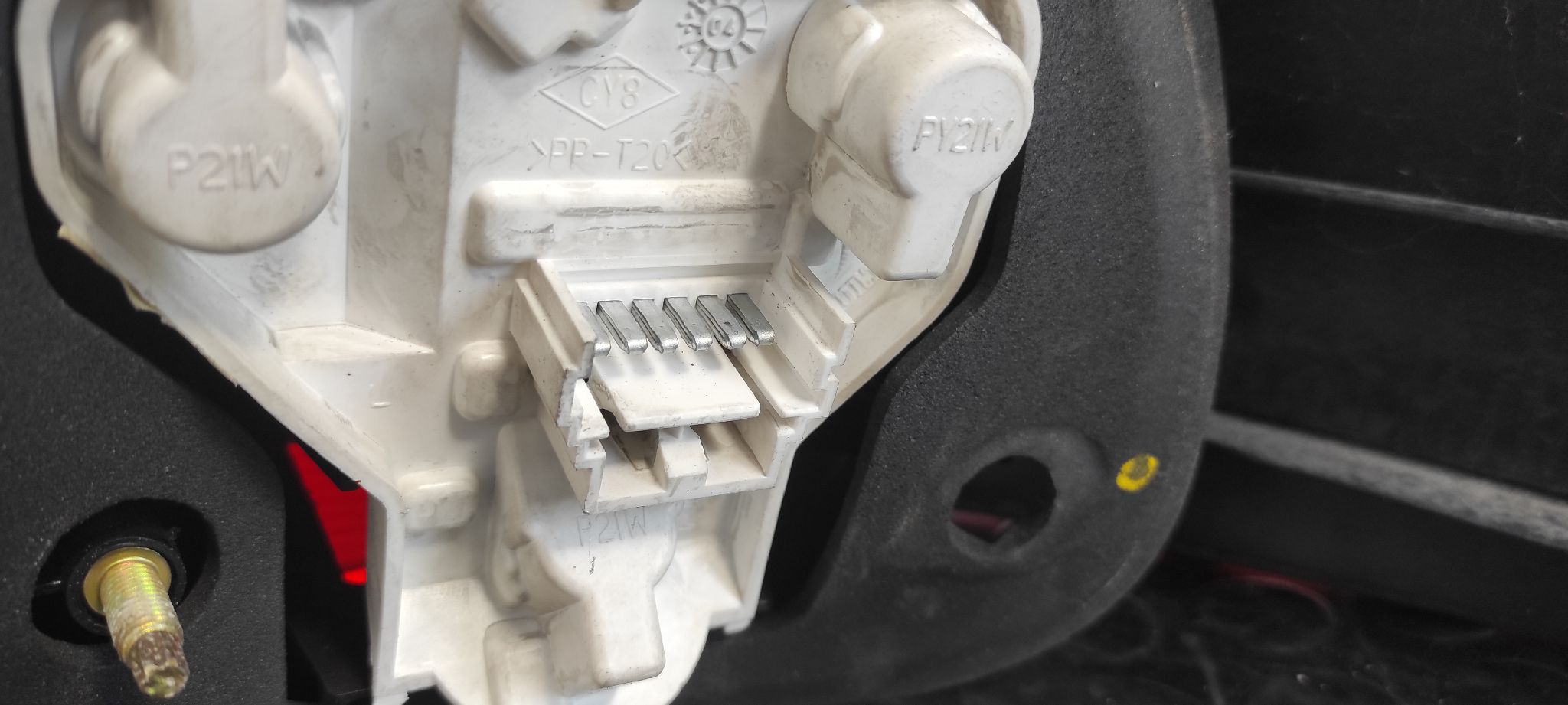 PILOTO TRASERO IZQUIERDO RENAULT MEGANE II BERLINA 3P - vista 8