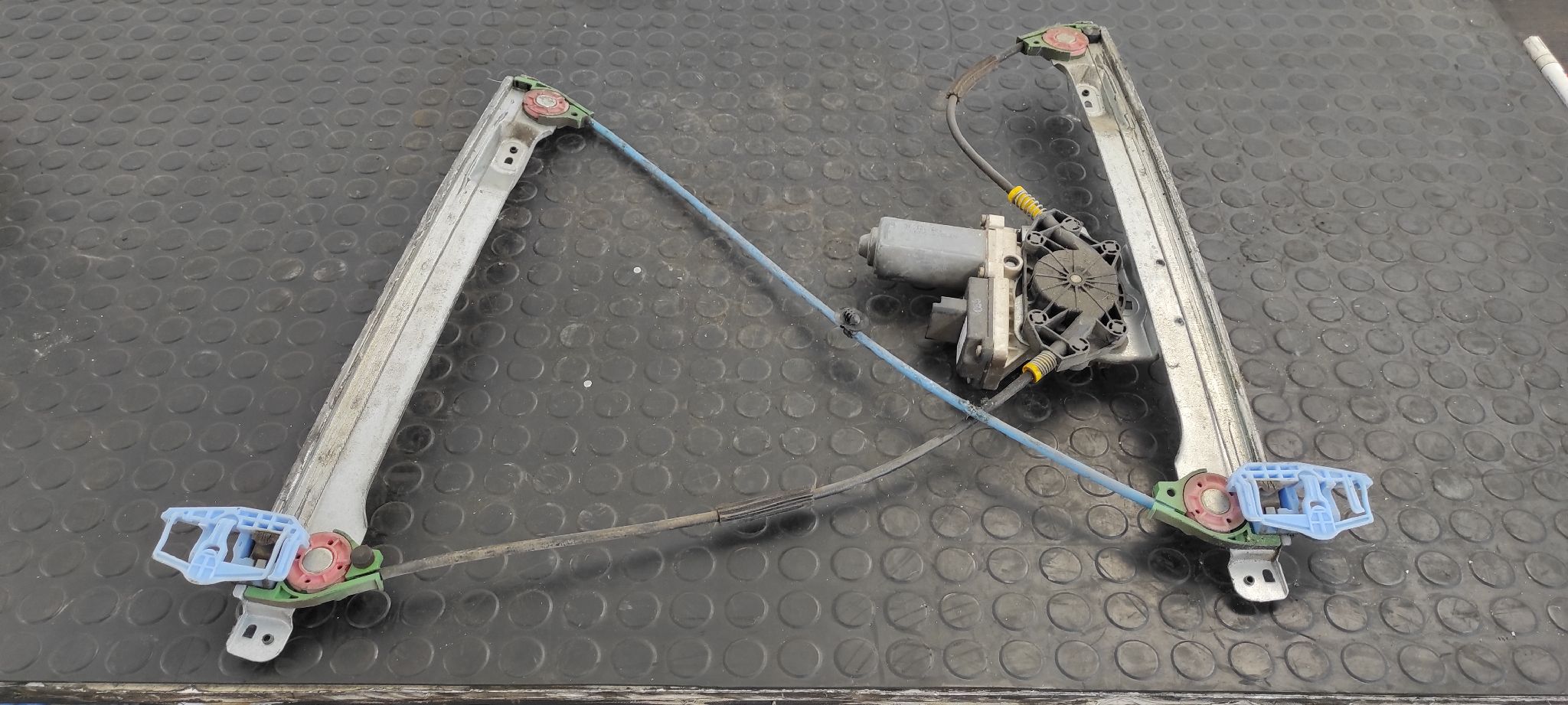 ELEVALUNAS DELANTERO IZQUIERDO CITROEN C2