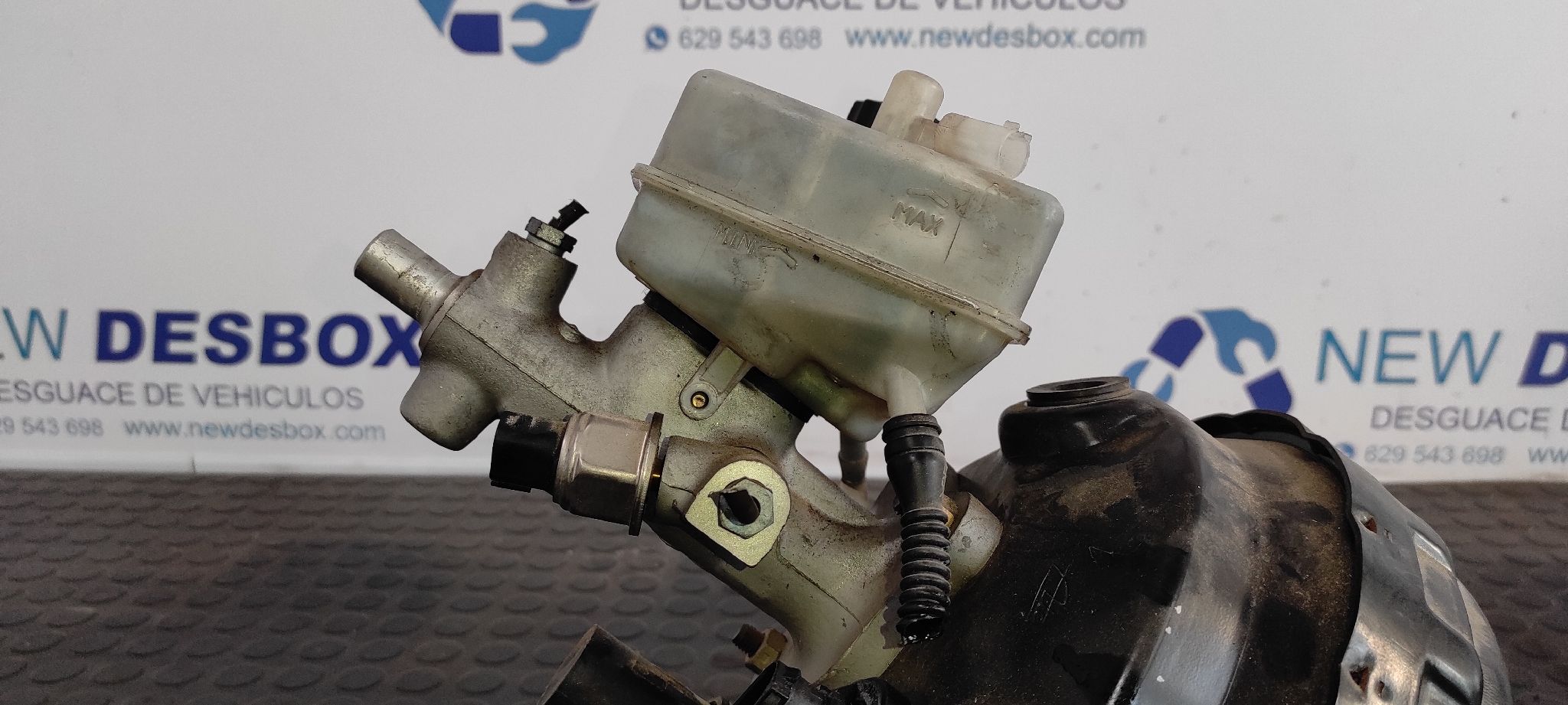 BOMBA FRENO MERCEDES-BENZ CLASE C (W203) BERLINA - vista 3