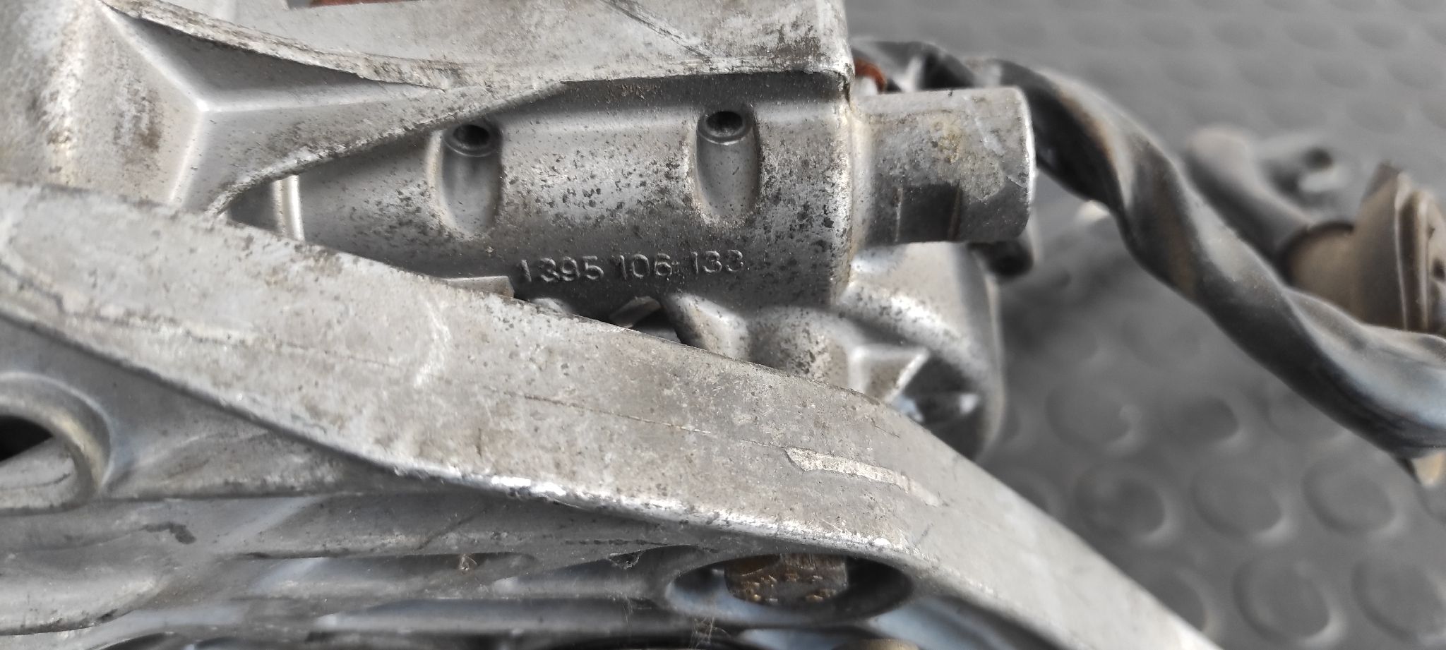 MOTOR LIMPIA DELANTERO MERCEDES-BENZ CLASE S (W140) - vista 3