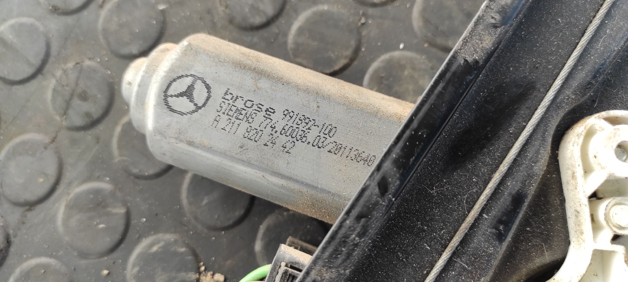 ELEVALUNAS TRASERO DERECHO MERCEDES CLASE E (W211) - vista 6