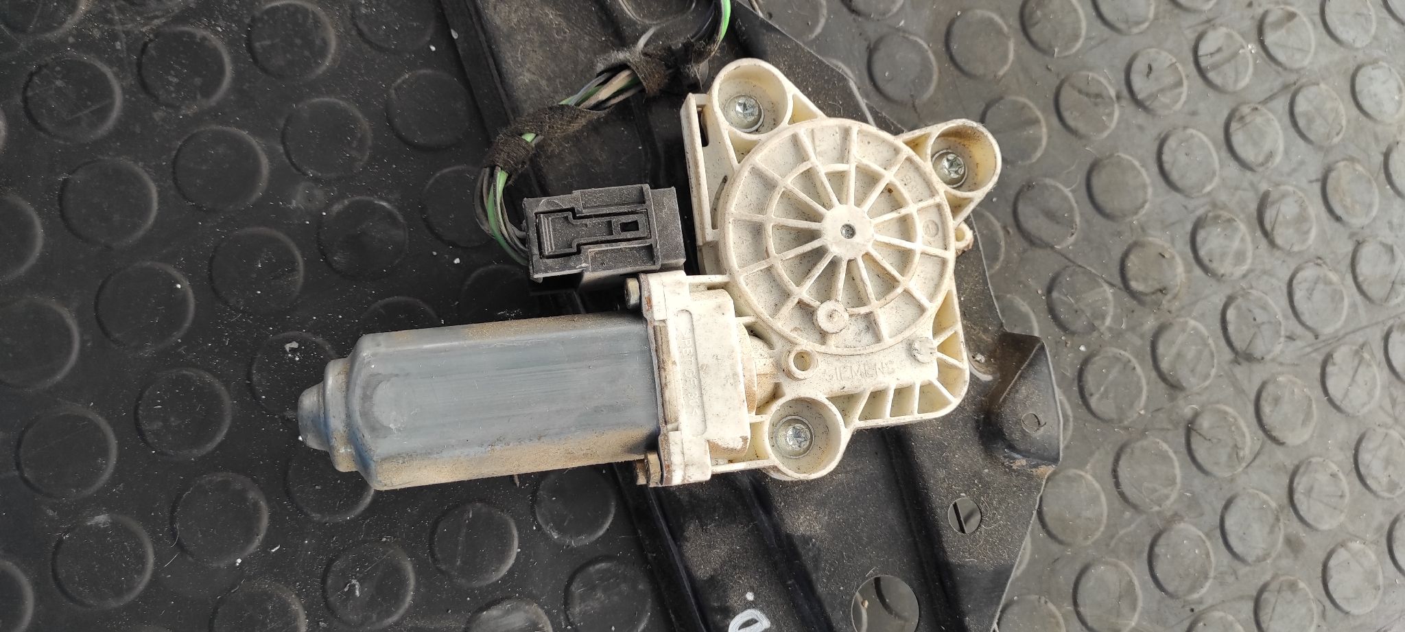 ELEVALUNAS TRASERO DERECHO MERCEDES CLASE E (W211) - vista 3