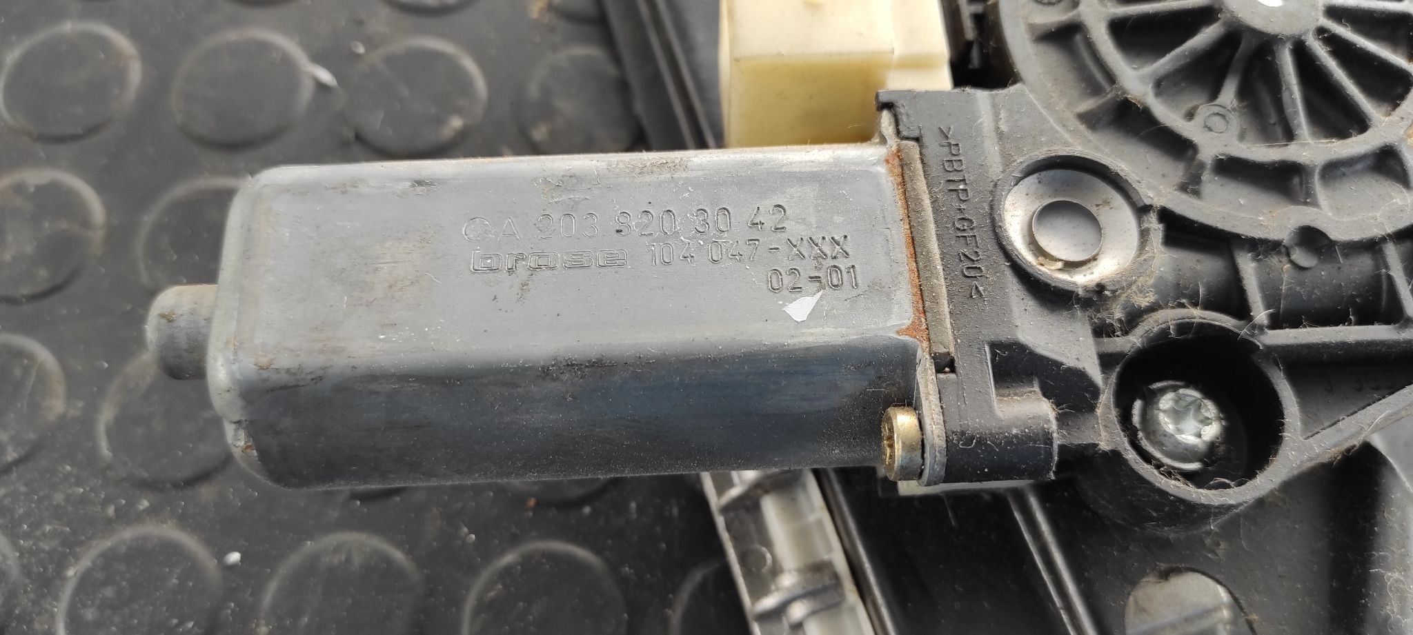 ELEVALUNAS TRASERO DERECHO MERCEDES-BENZ CLASE E (W211) BERLINA - vista 4