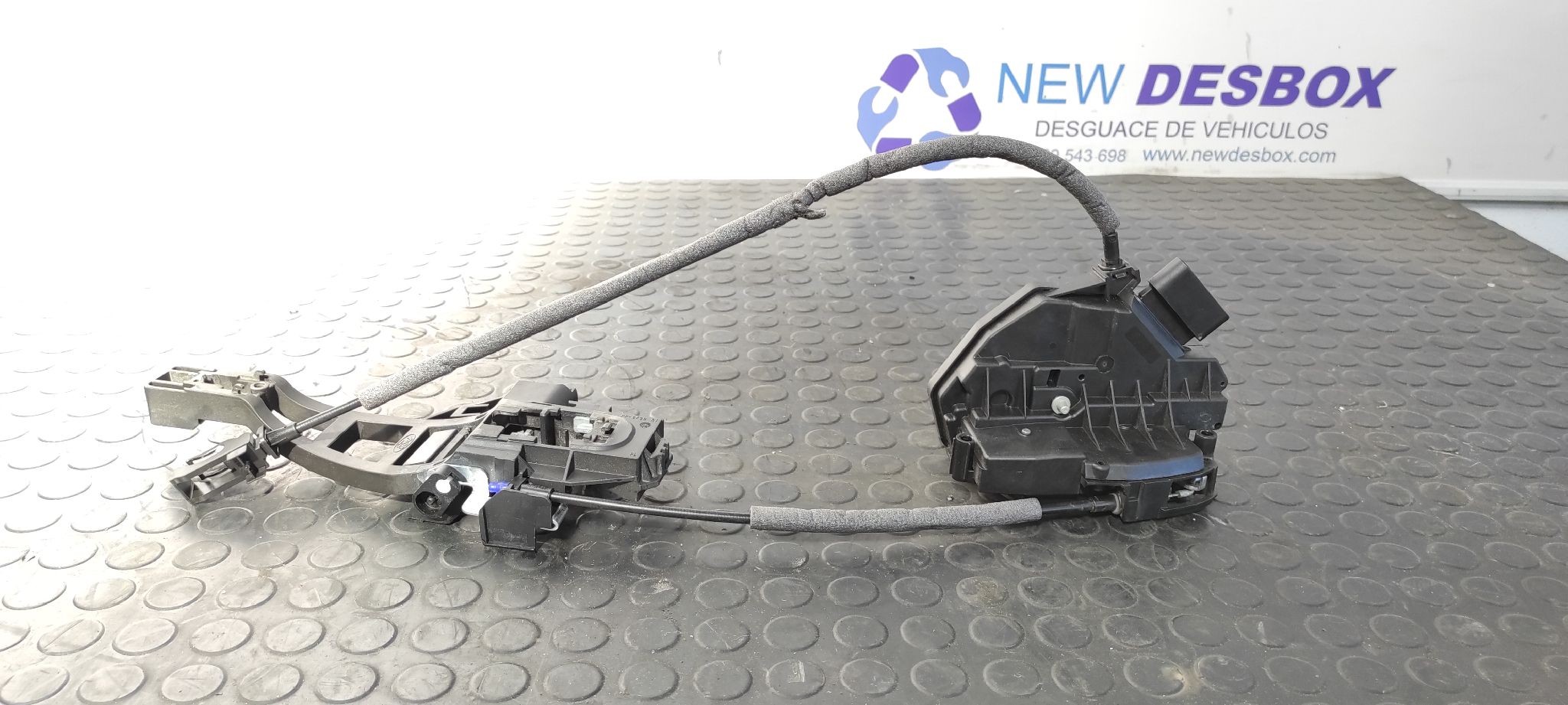 CERRADURA PUERTA DELANTERA DERECHA FORD FOCUS TURN.