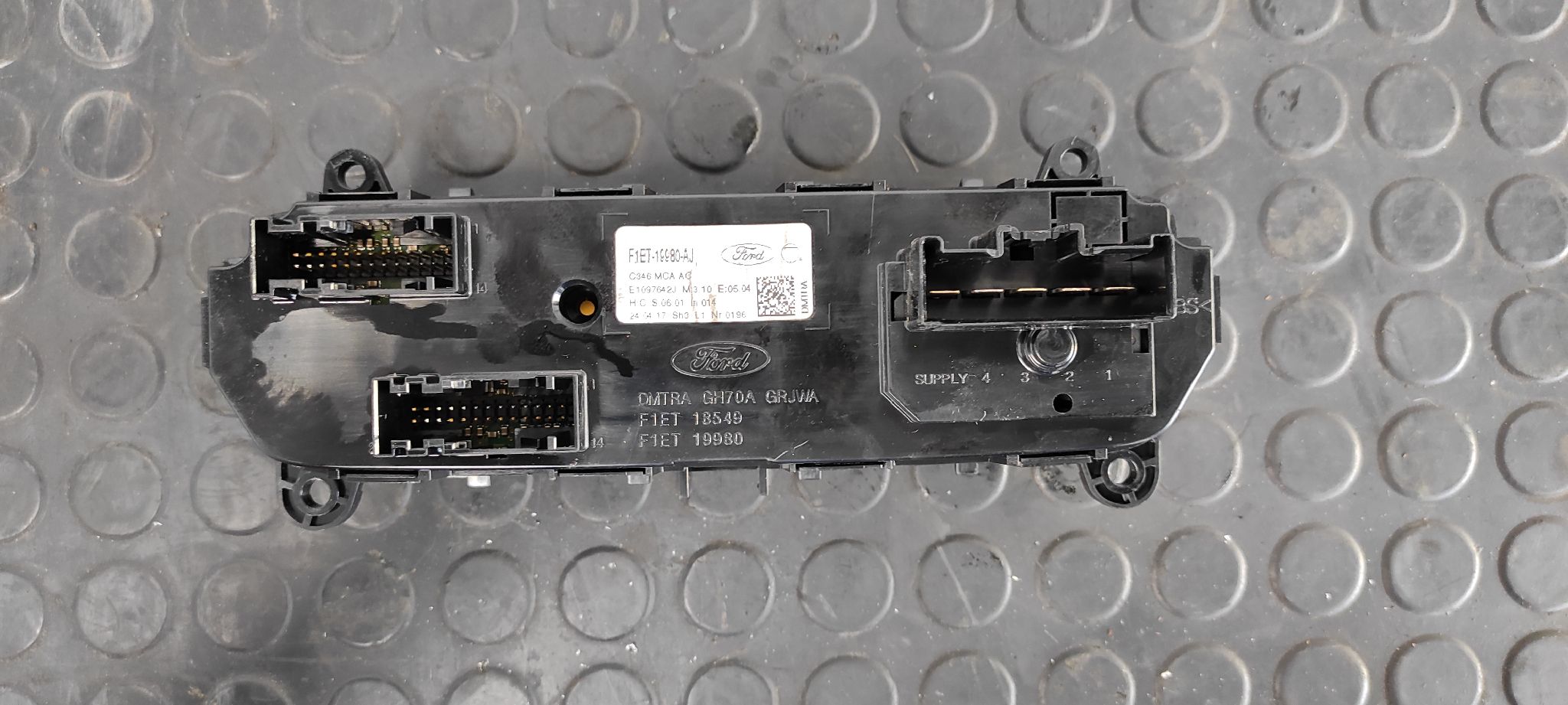 MANDO CLIMATIZADOR FORD FOCUS TURN. - vista 5