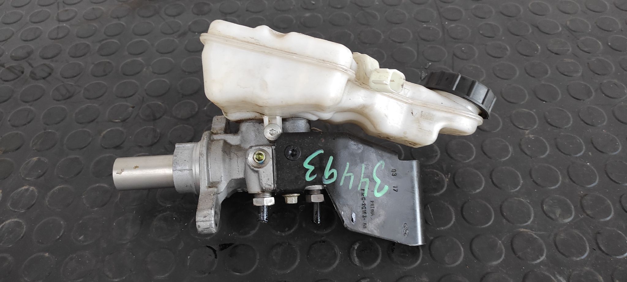 BOMBA FRENO FORD FOCUS TURN. - vista 2