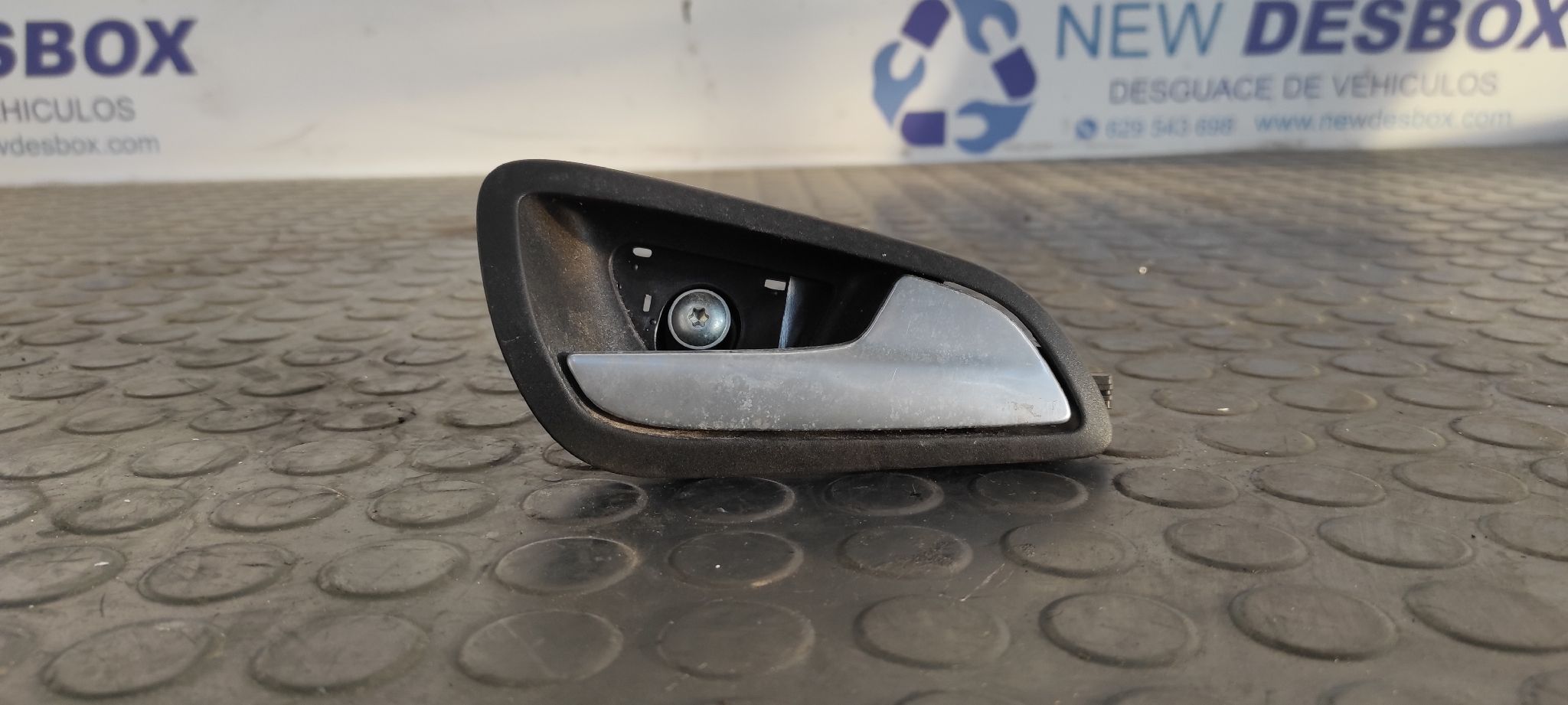 MANETA INTERIOR DELANTERA DERECHA FORD FOCUS TURN.