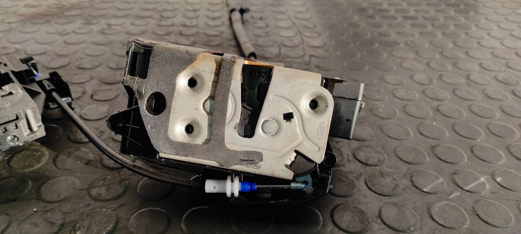 CERRADURA PUERTA TRASERA IZQUIERDA FORD FOCUS TURN. - vista 7