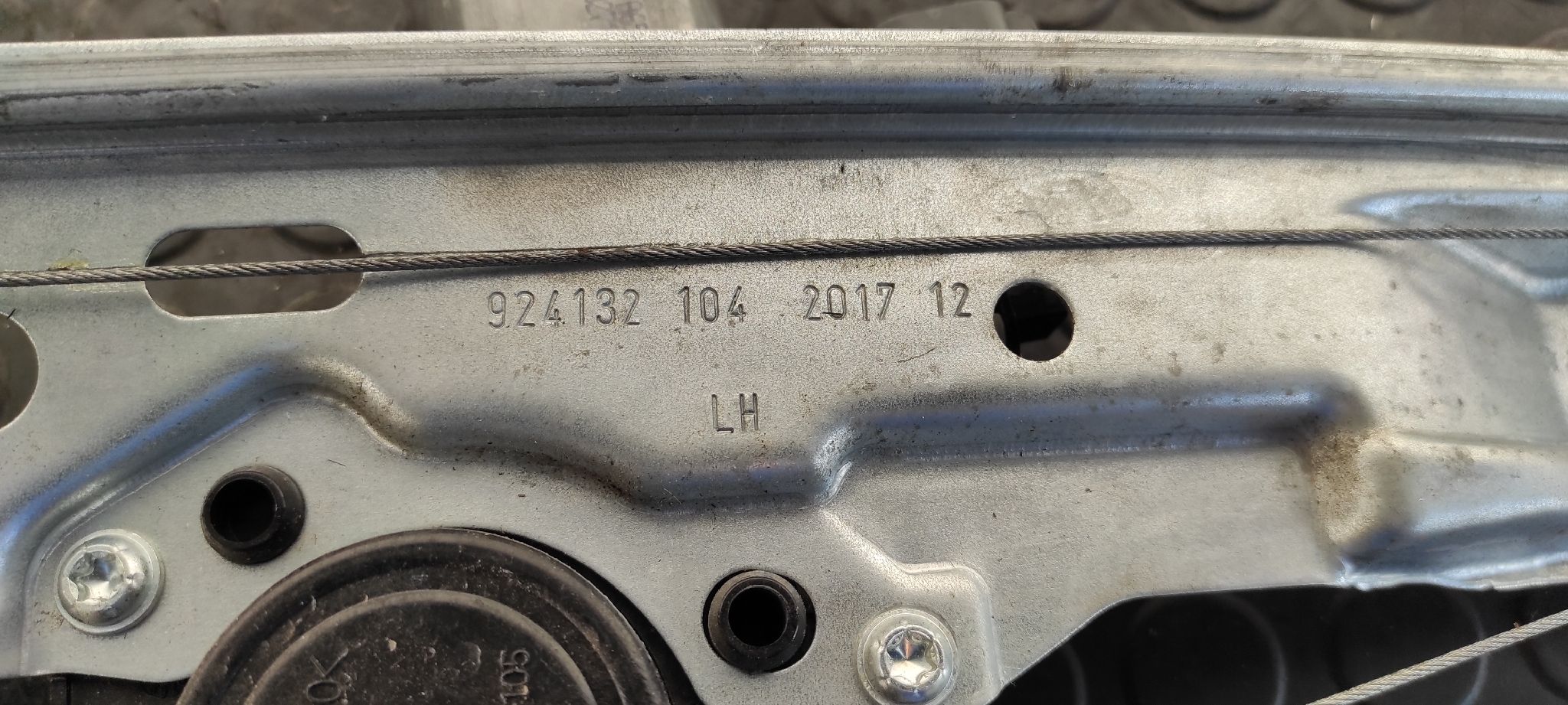 ELEVALUNAS TRASERO IZQUIERDO FORD FOCUS TURN. - vista 5