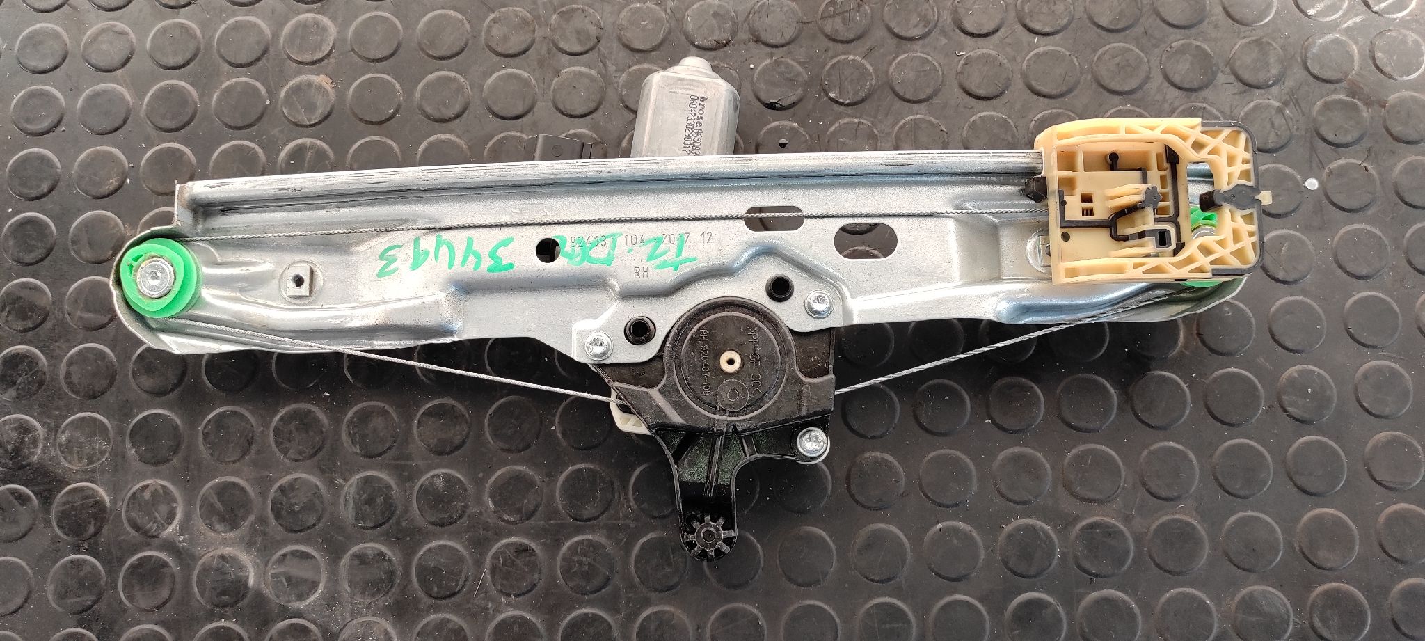 ELEVALUNAS TRASERO DERECHO FORD FOCUS TURN. - vista 5