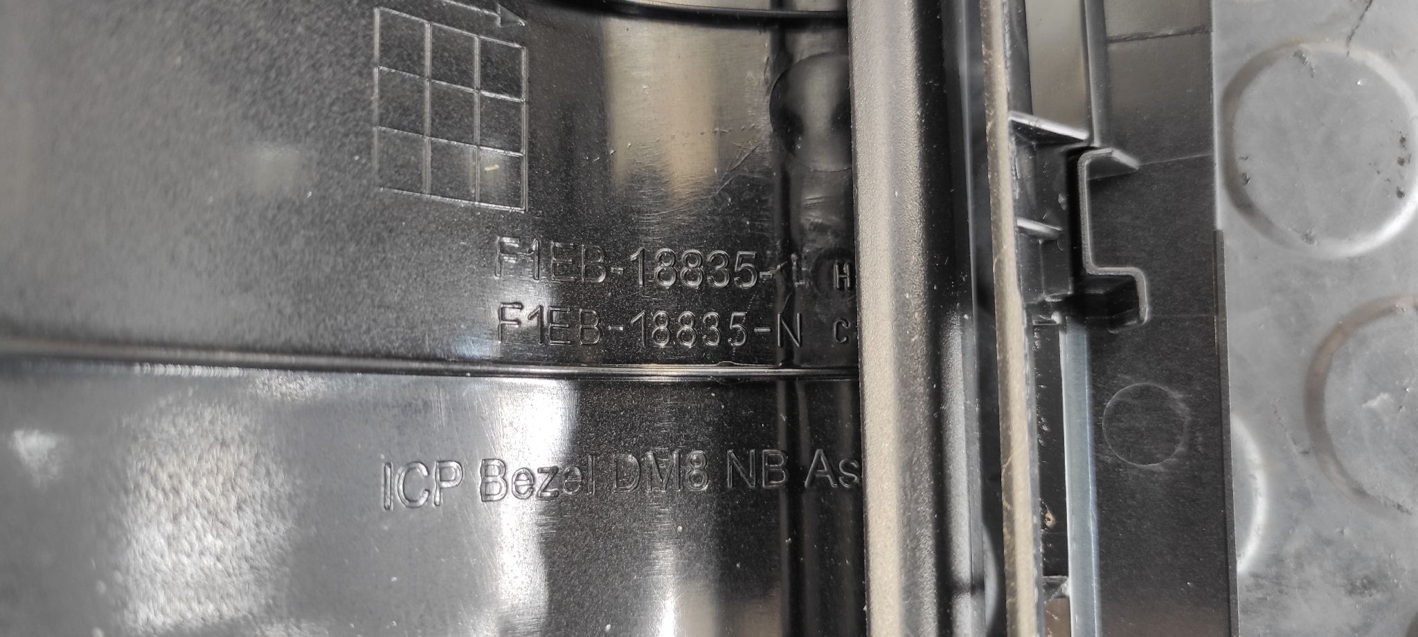 MOLDURA FORD FOCUS TURN. - vista 7