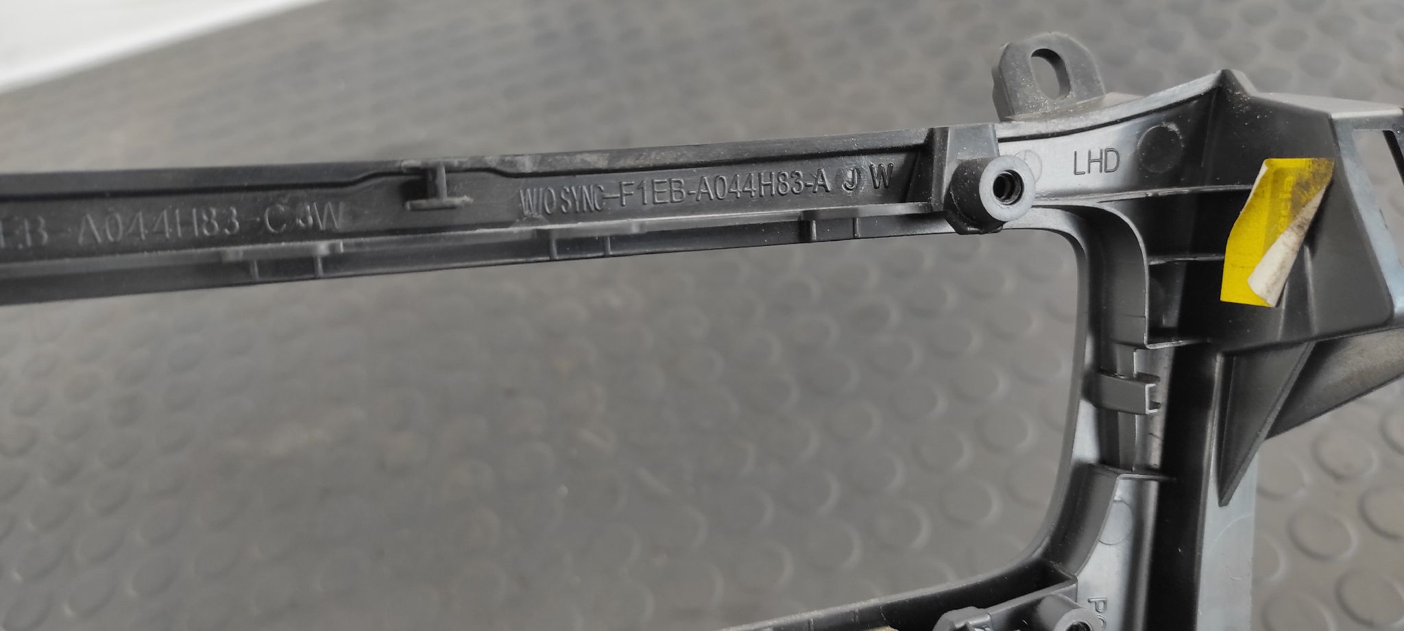 MOLDURA FORD FOCUS TURN. - vista 2