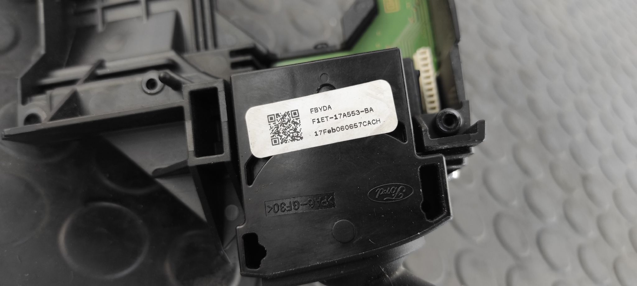 MANDO LIMPIA FORD FOCUS TURN. - vista 3