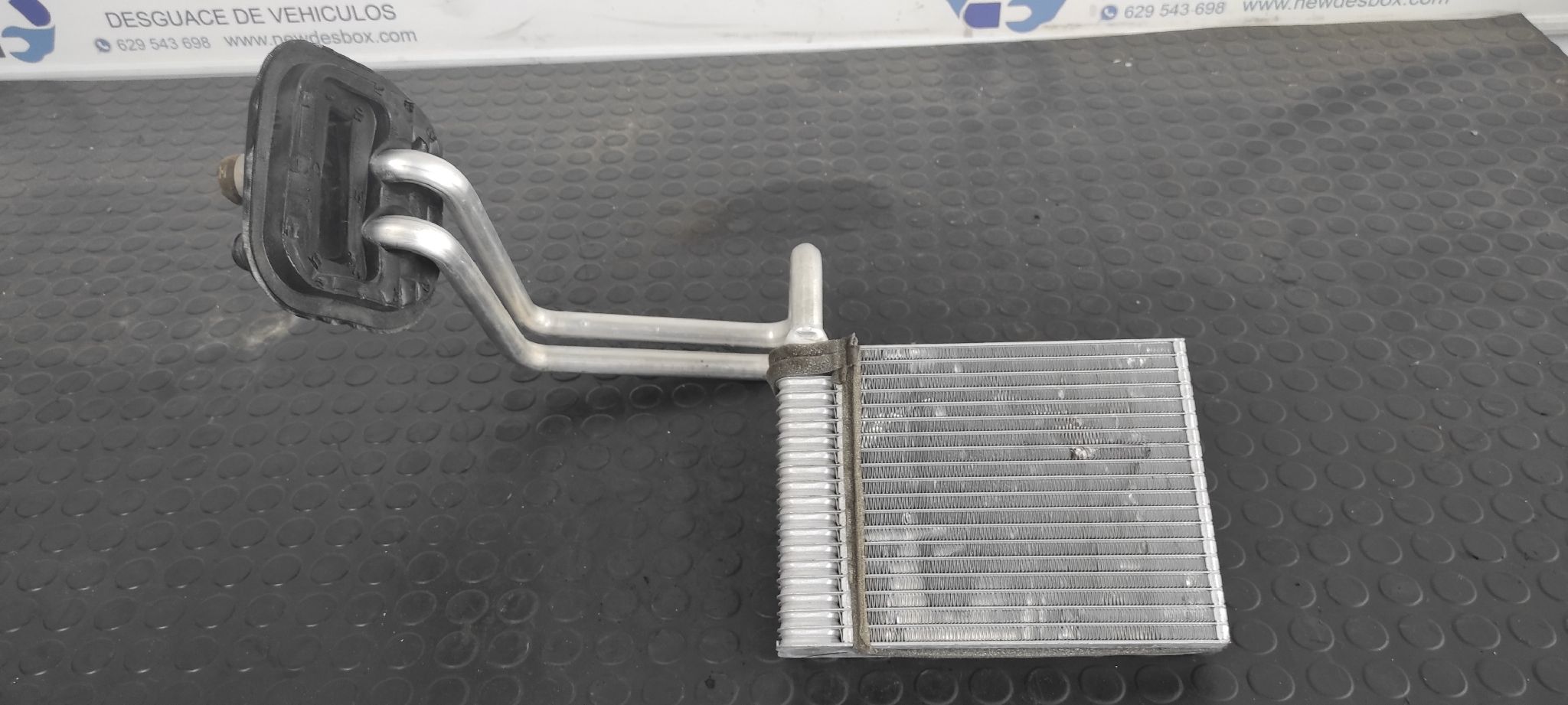 RADIADOR CALEFACCION / AIRE ACONDICIONADO FORD FOCUS TURN.