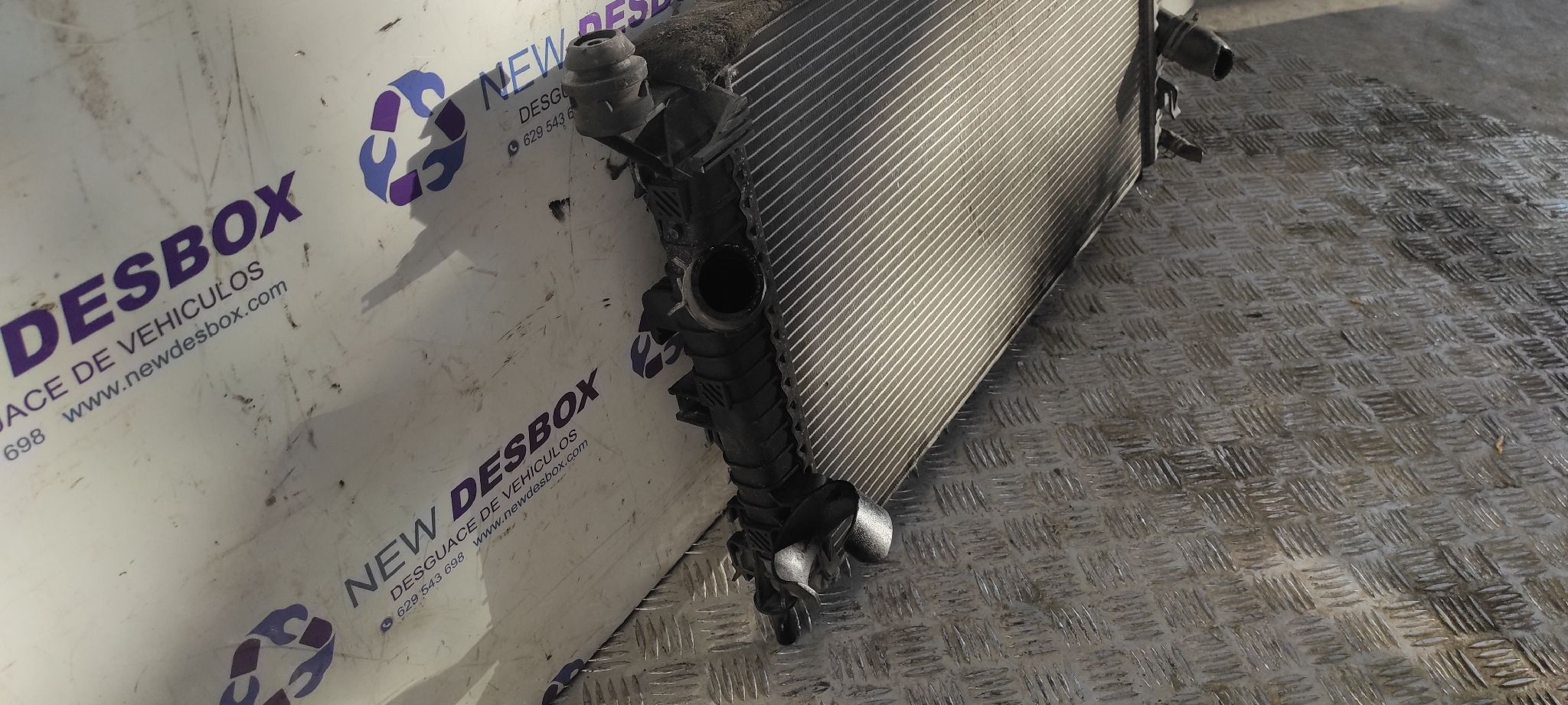 RADIADOR AGUA FORD FOCUS BERLINA (CAP) - vista 5