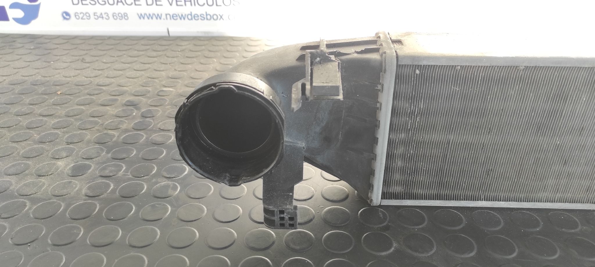 INTERCOOLER MERCEDES-BENZ CLASE C (W203) BERLINA - vista 3