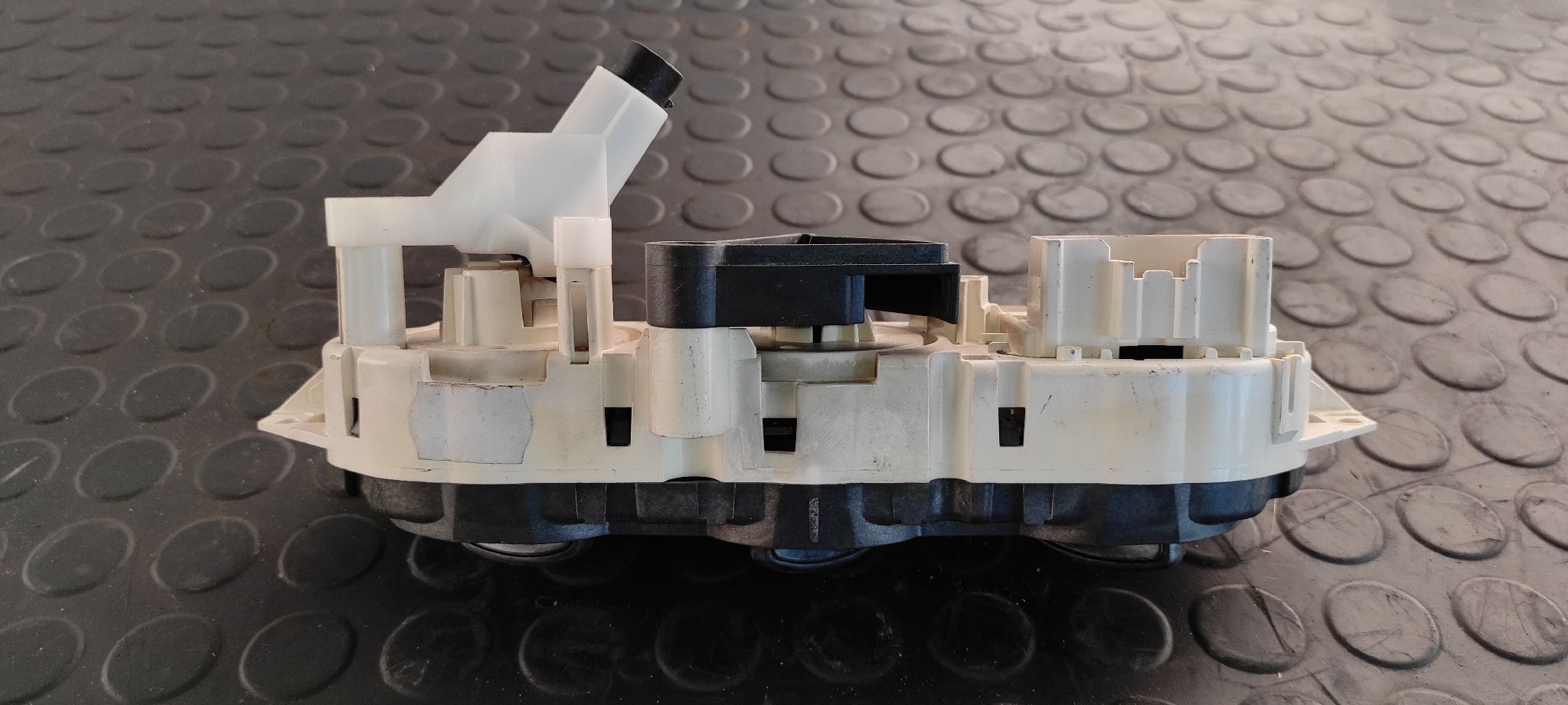 MANDO CALEFACCION / AIRE ACONDICIONADO FORD FOCUS BERLINA (CAP) - vista 6