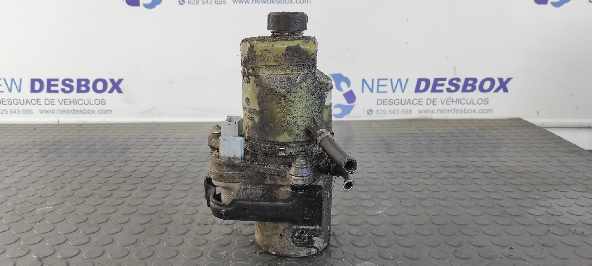 BOMBA DIRECCION FORD FOCUS BERLINA (CAP) - vista 4