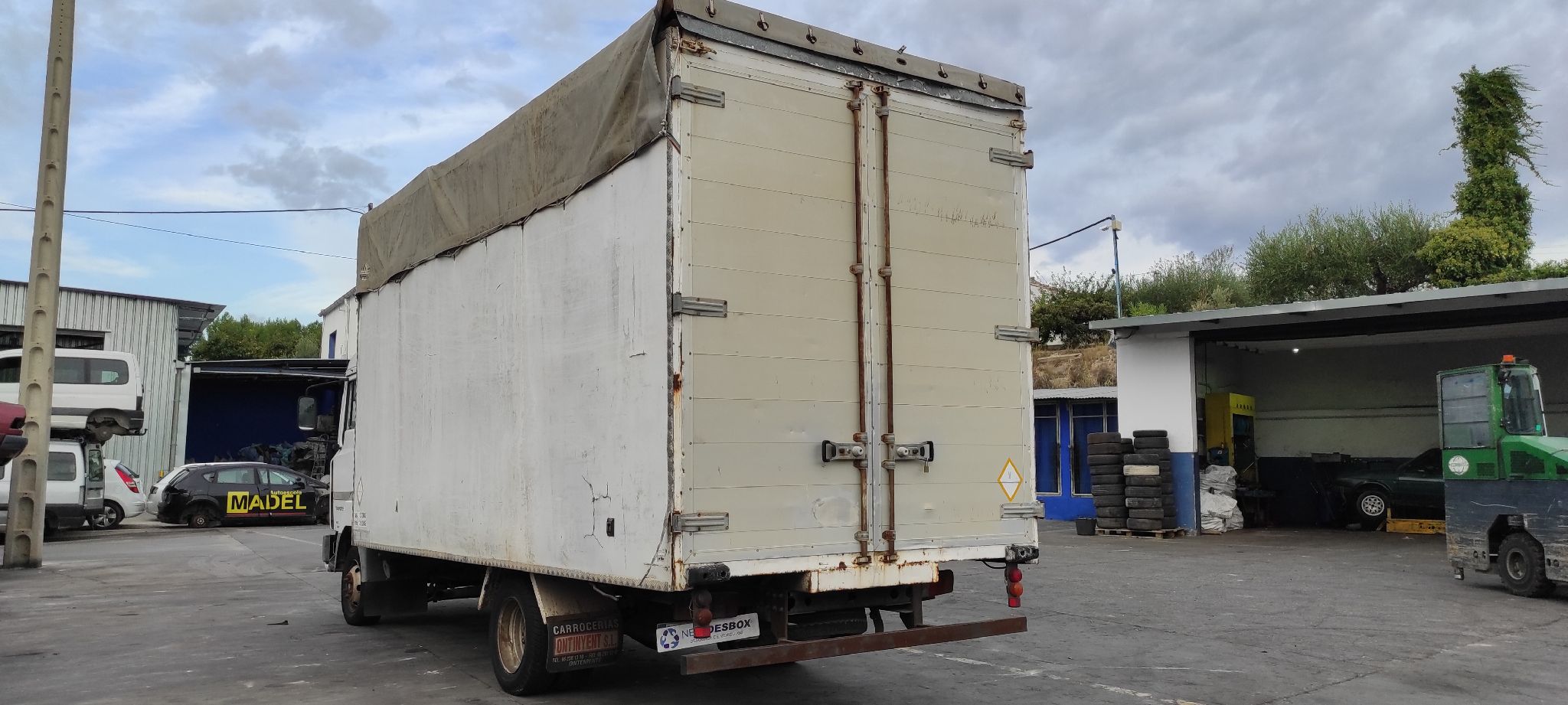 CAPO NISSAN L-35 - vista 5