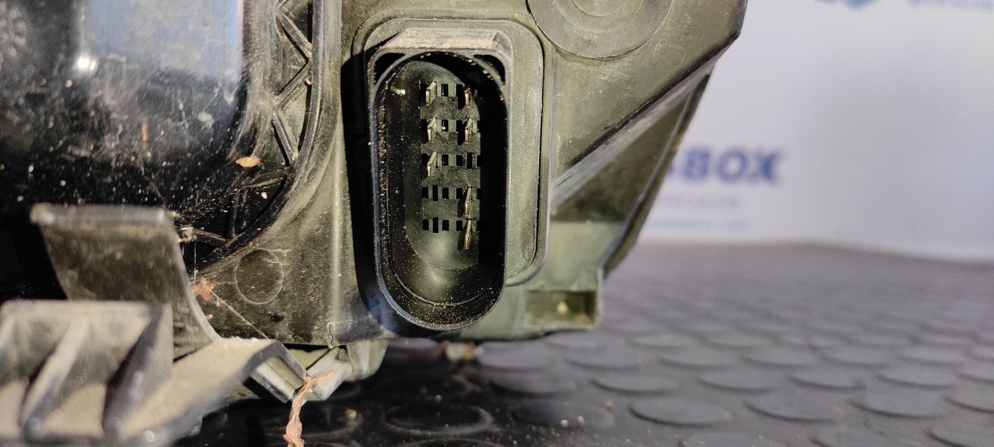 FARO DERECHO FORD FOCUS BERLINA (CAP) - vista 7