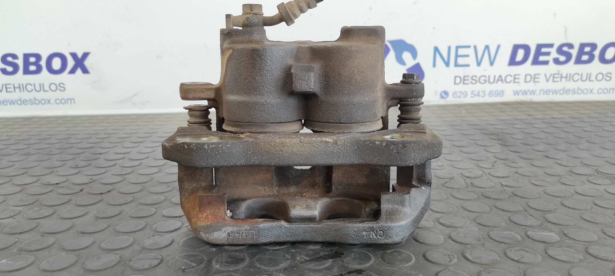 PINZA DE FRENO DELANTERA IZQUIERDA LAND ROVER DISCOVERY (LT) - vista 4