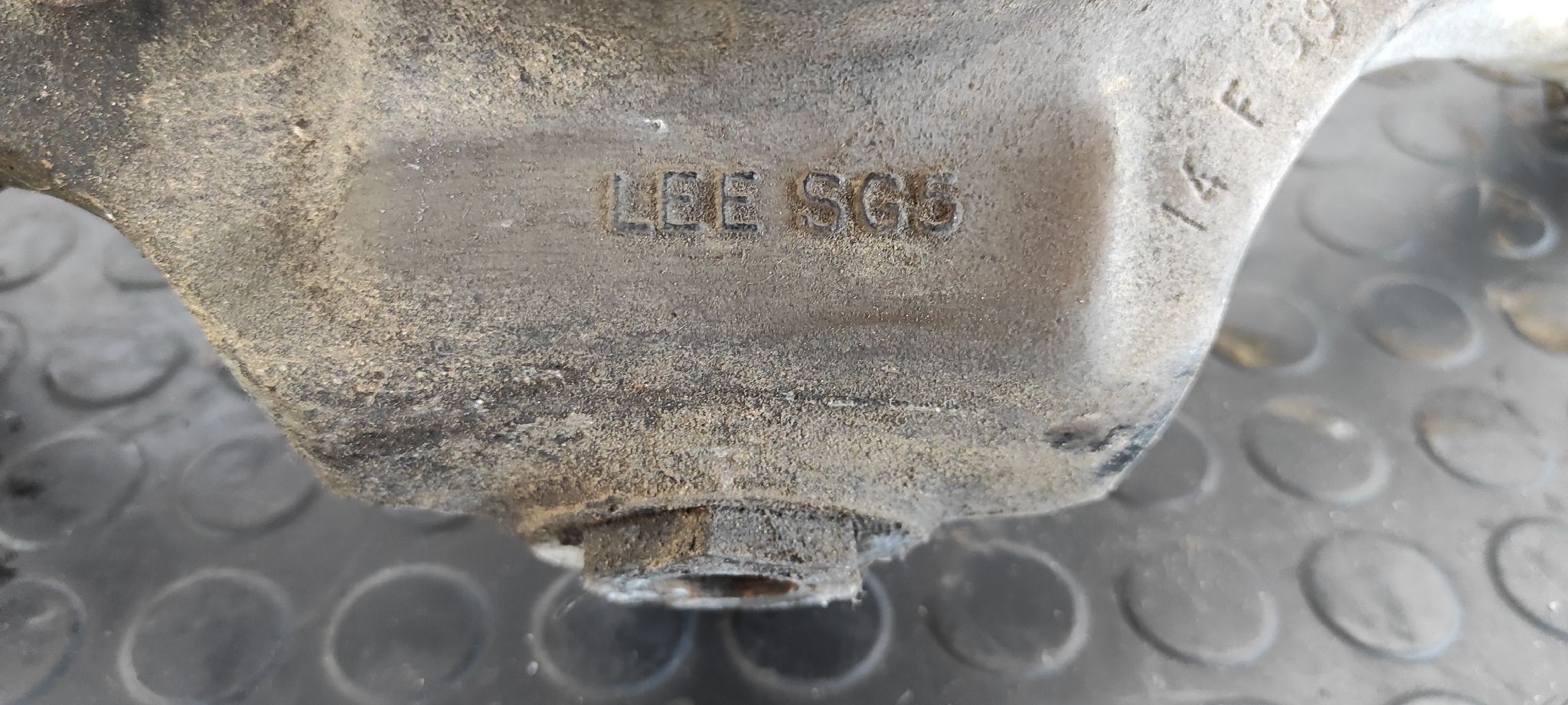 MANGUETA DELANTERA DERECHA LAND ROVER DISCOVERY (LT) - vista 5