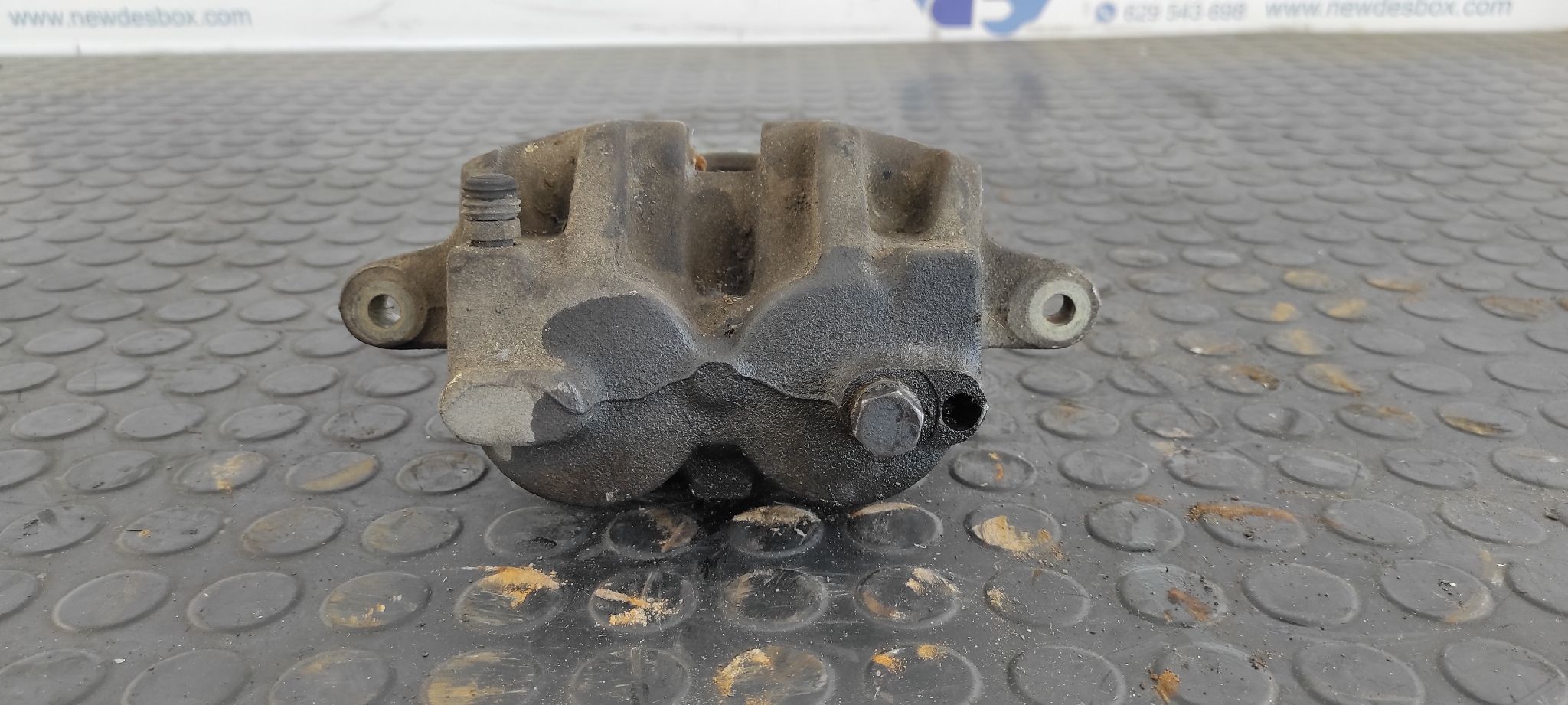 PINZA DE FRENO DELANTERA DERECHA LAND ROVER DISCOVERY (LT) - vista 4