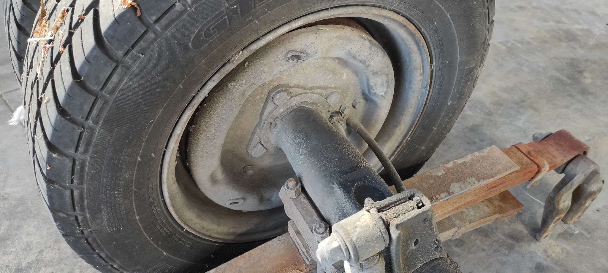 PUENTE TRASERO NISSAN L-35 - vista 9