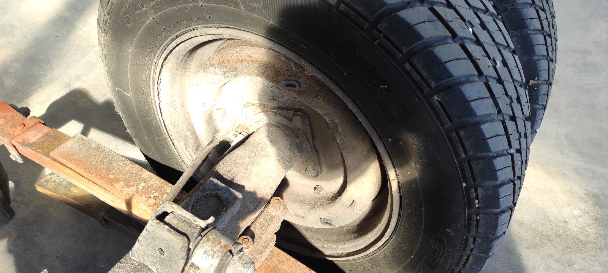 PUENTE TRASERO NISSAN L-35 - vista 14