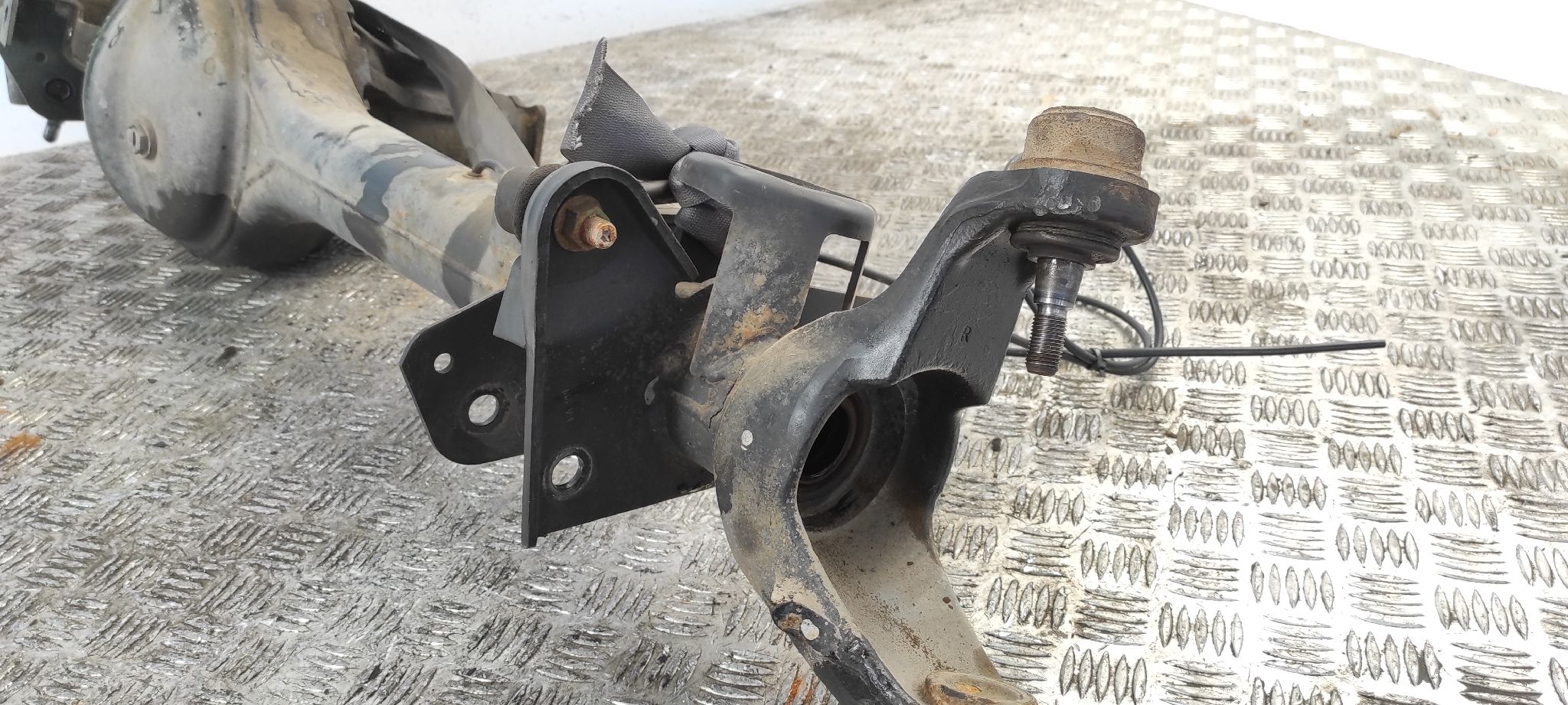 PUENTE DELANTERO LAND ROVER DISCOVERY (LT) - vista 5