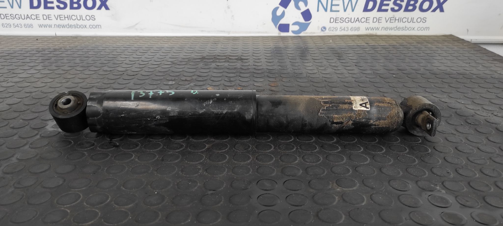 AMORTIGUADOR DELANTERO DERECHO LAND ROVER DISCOVERY (LT)