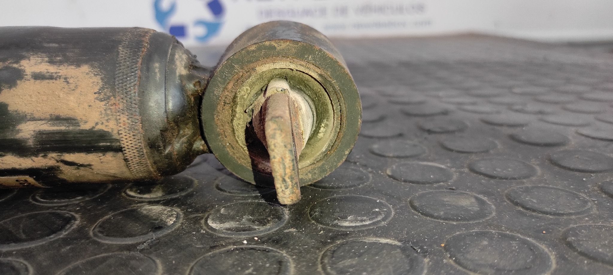 AMORTIGUADOR DELANTERO IZQUIERDO LAND ROVER DISCOVERY (LT) - vista 2