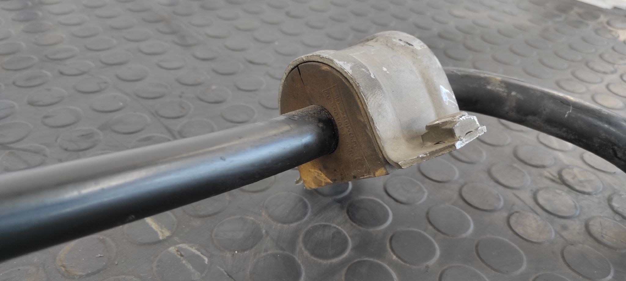 BARRA ESTABILIZADORA DELANTERA BMW X3 (E83) - vista 2