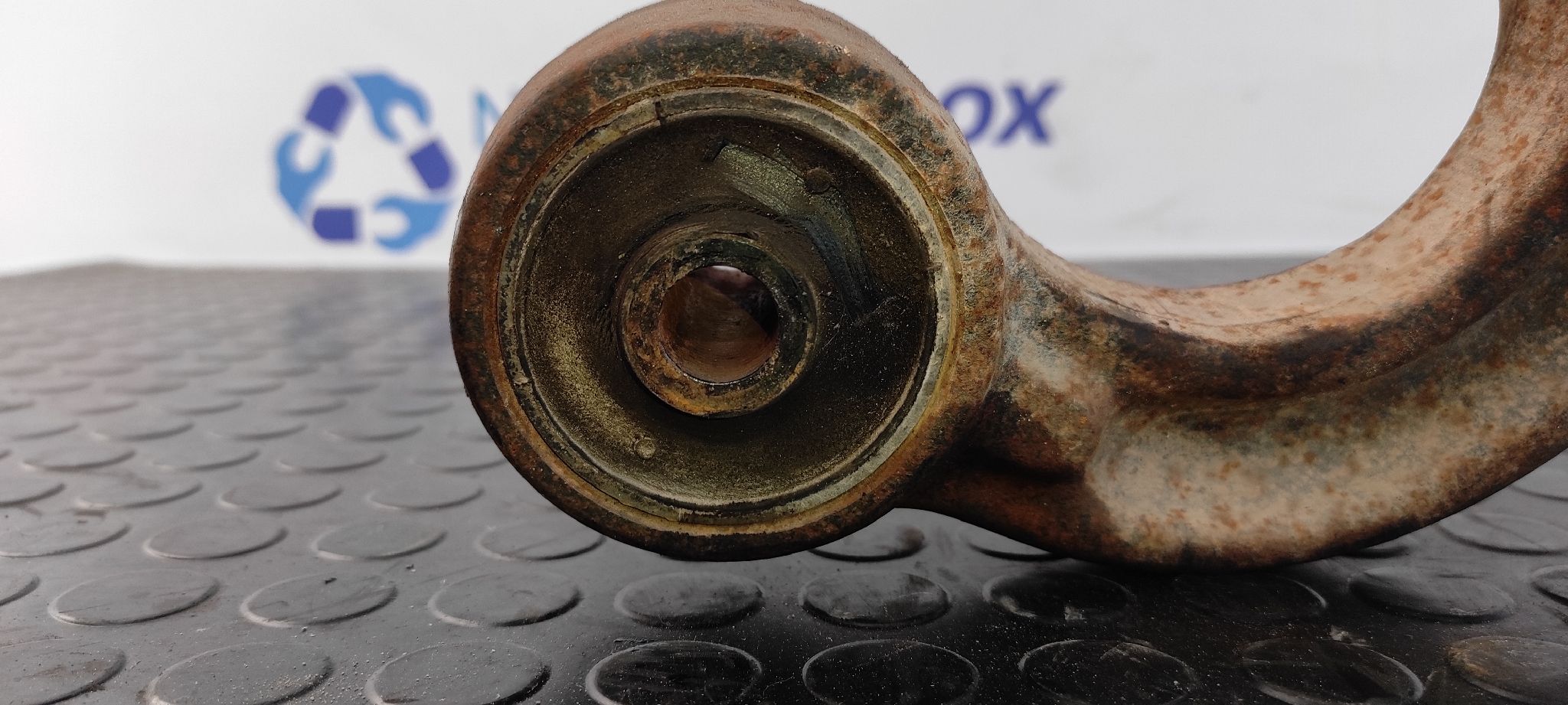 BRAZO DERECHO INFERIOR TRASERO  LAND ROVER DISCOVERY (LT) - vista 8