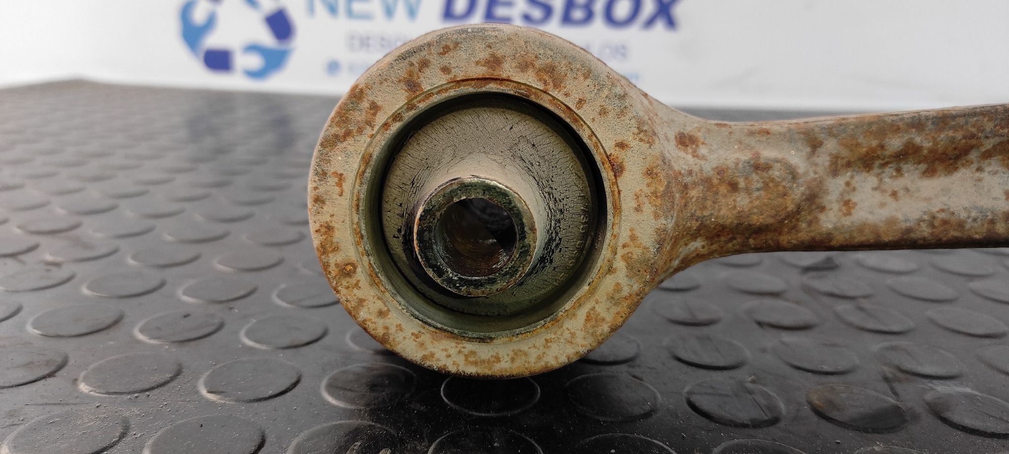 BRAZO DERECHO INFERIOR TRASERO  LAND ROVER DISCOVERY (LT) - vista 9