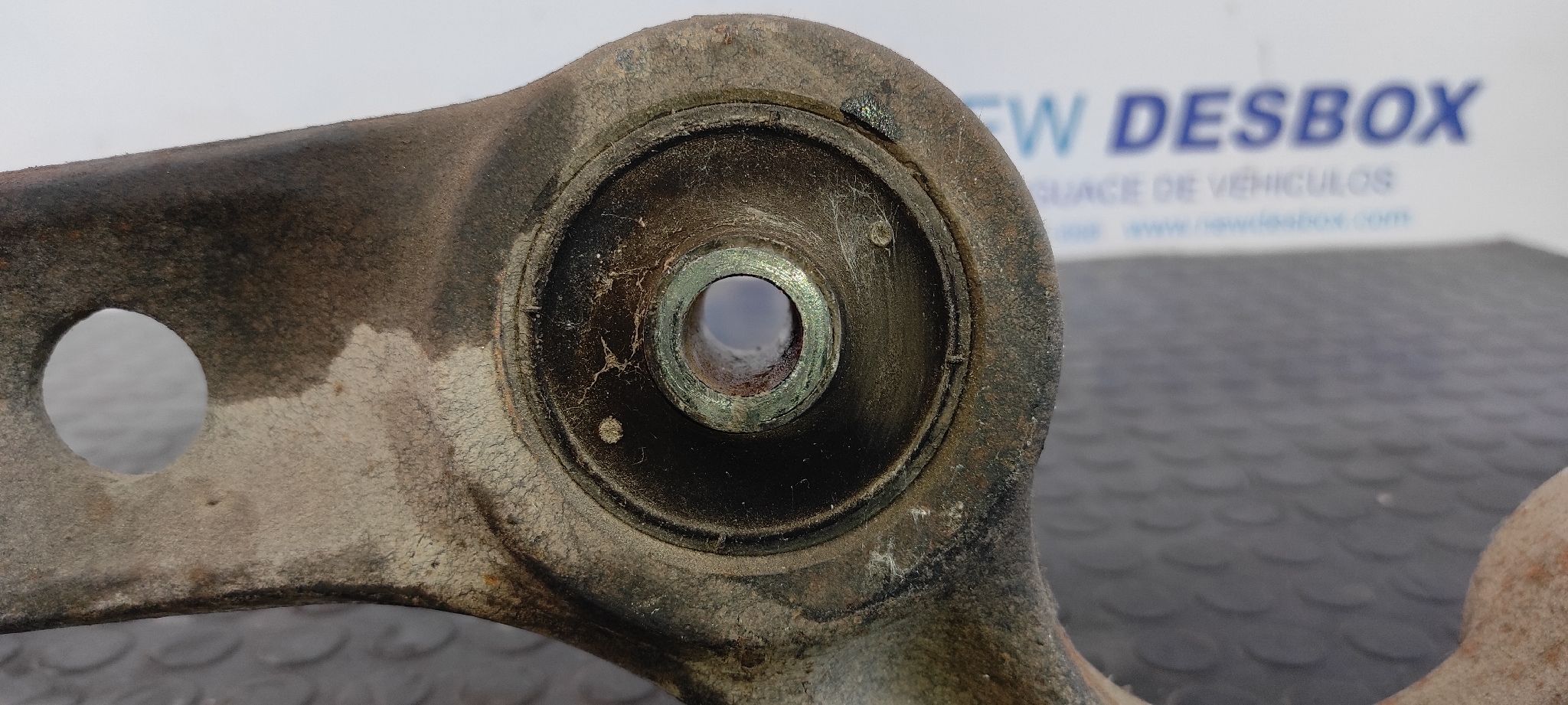 BRAZO IZQUIERDO INFERIOR TRASERO LAND ROVER DISCOVERY (LT) - vista 8