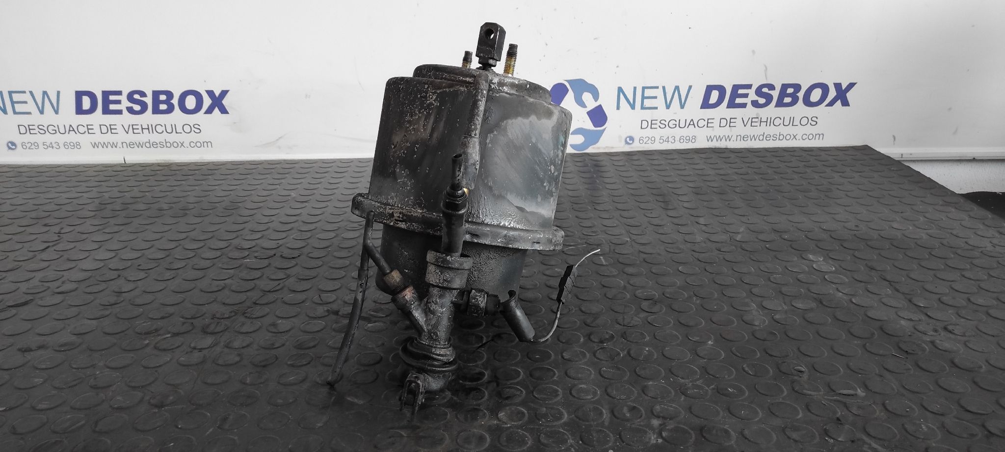 SERVOFRENO NISSAN L-35 - vista 3