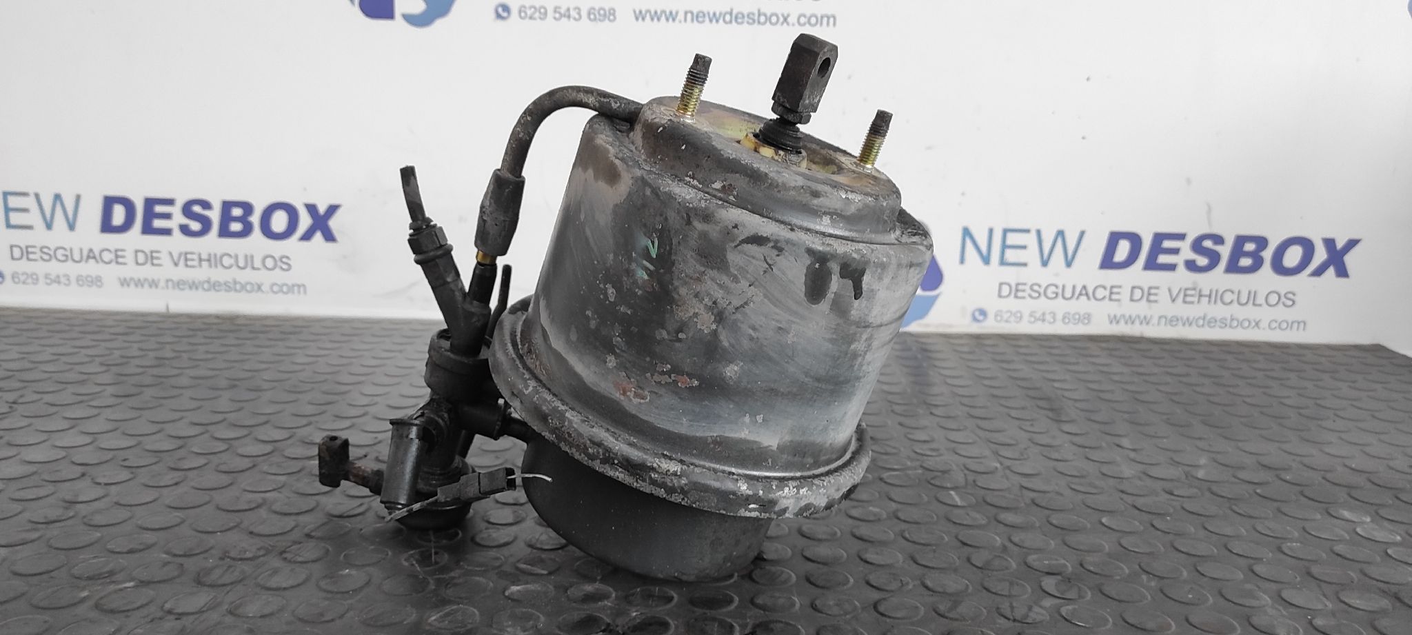 SERVOFRENO NISSAN L-35 - vista 4