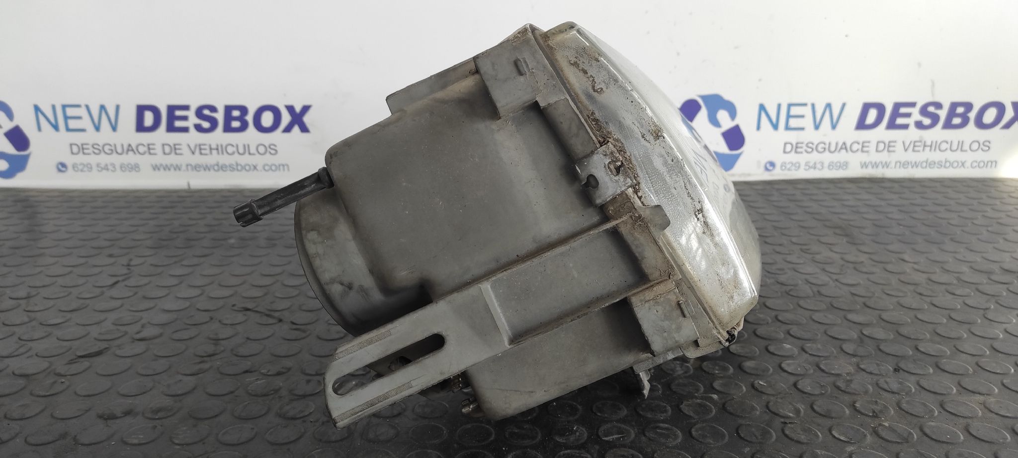 FARO DERECHO MERCEDES-BENZ CLASE S (W126) - vista 5