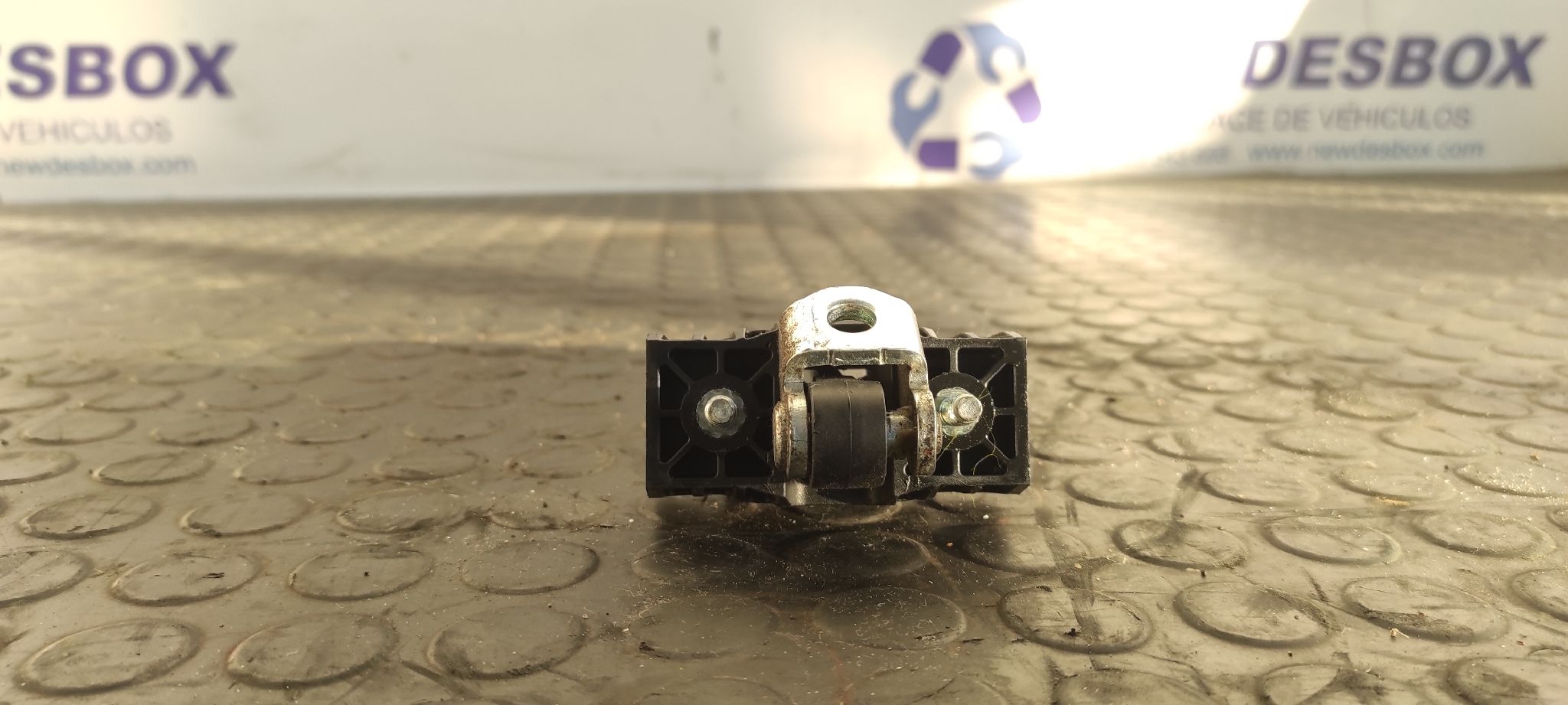 RETENEDOR PUERTA DERECHA FIAT BRAVO (198)