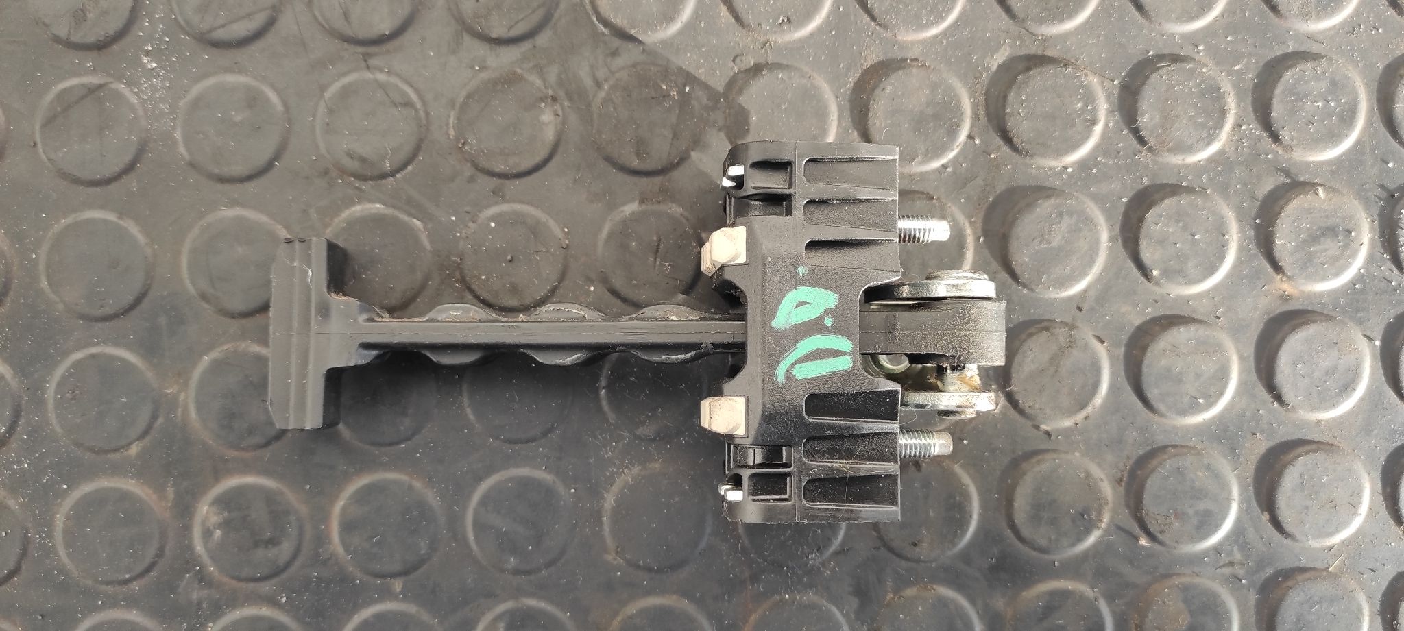 RETENEDOR PUERTA DERECHA FIAT BRAVO (198) - vista 2