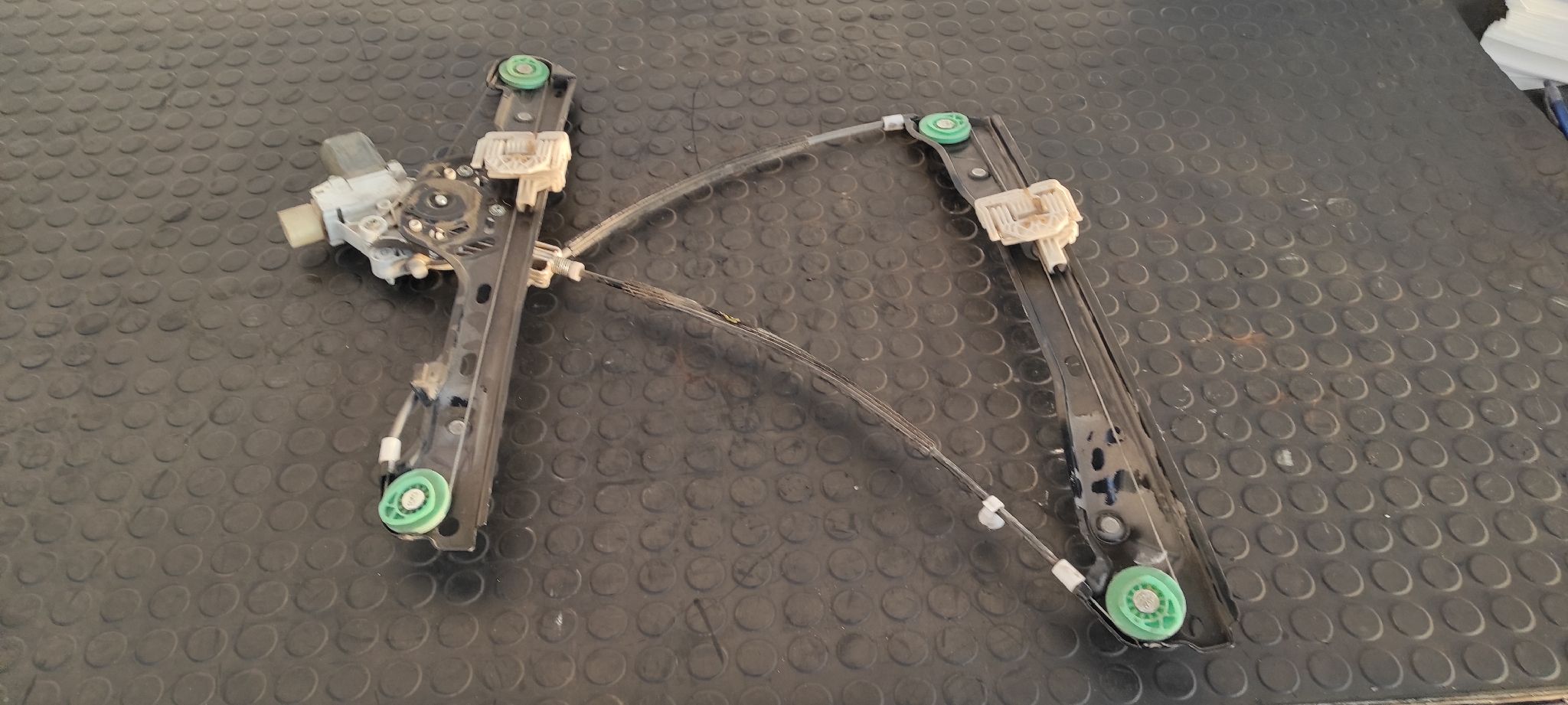 ELEVALUNAS DELANTERO DERECHO BMW SERIE 1 BERLINA (E81/E87) - vista 5