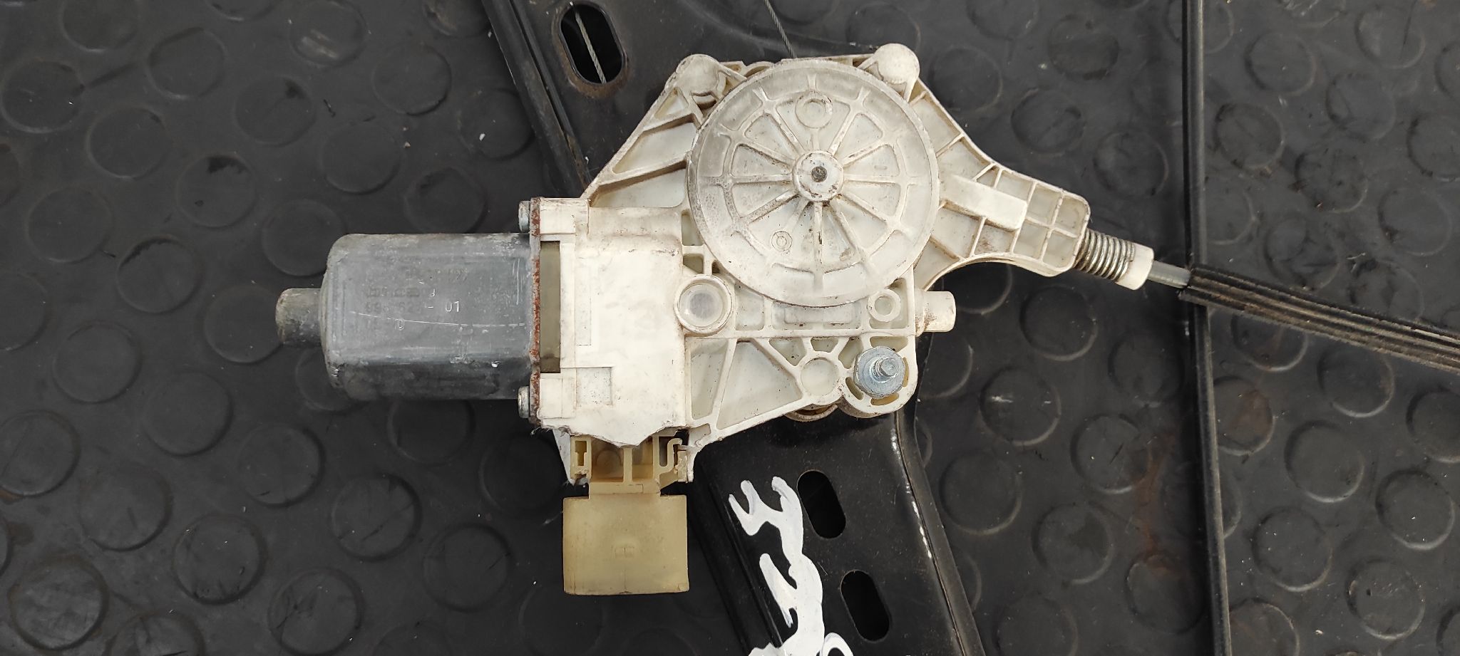 ELEVALUNAS DELANTERO IZQUIERDO BMW SERIE 3 BERLINA (E90) - vista 6