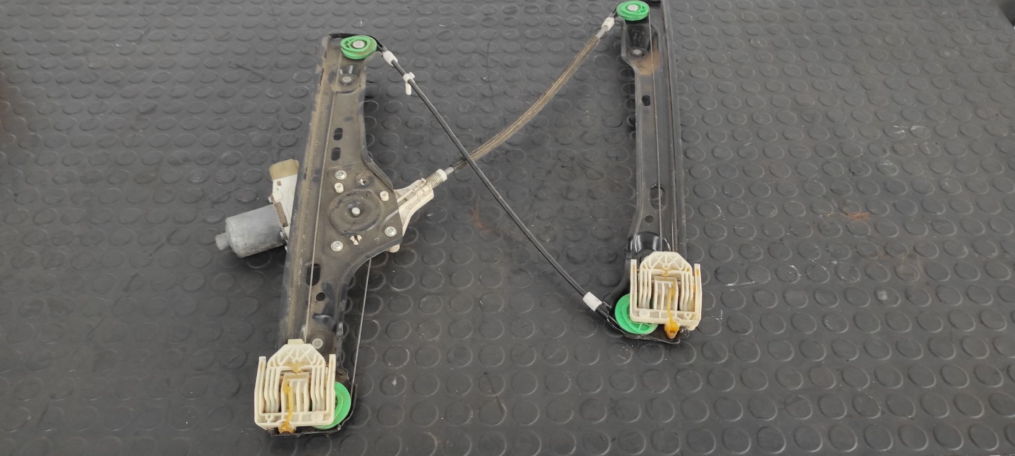 ELEVALUNAS DELANTERO IZQUIERDO BMW SERIE 3 BERLINA (E90) - vista 4