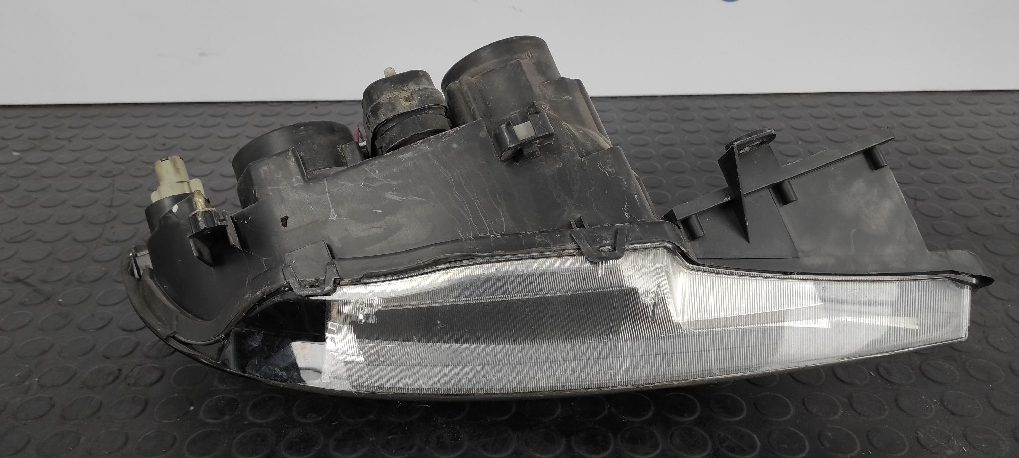 FARO IZQUIERDO NISSAN PRIMERA BERLINA (P11) - vista 3