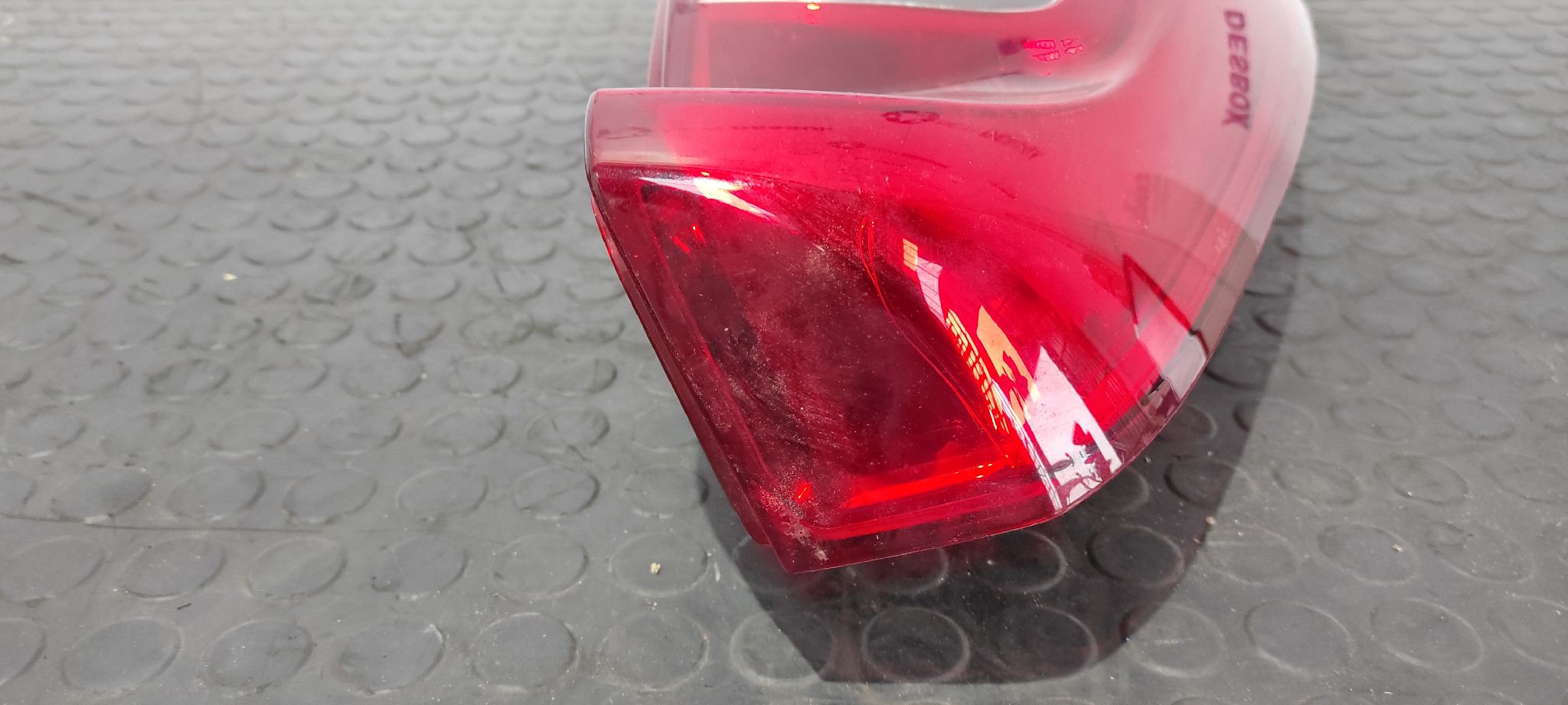 PILOTO TRASERO IZQUIERDO DACIA LOGAN - vista 8