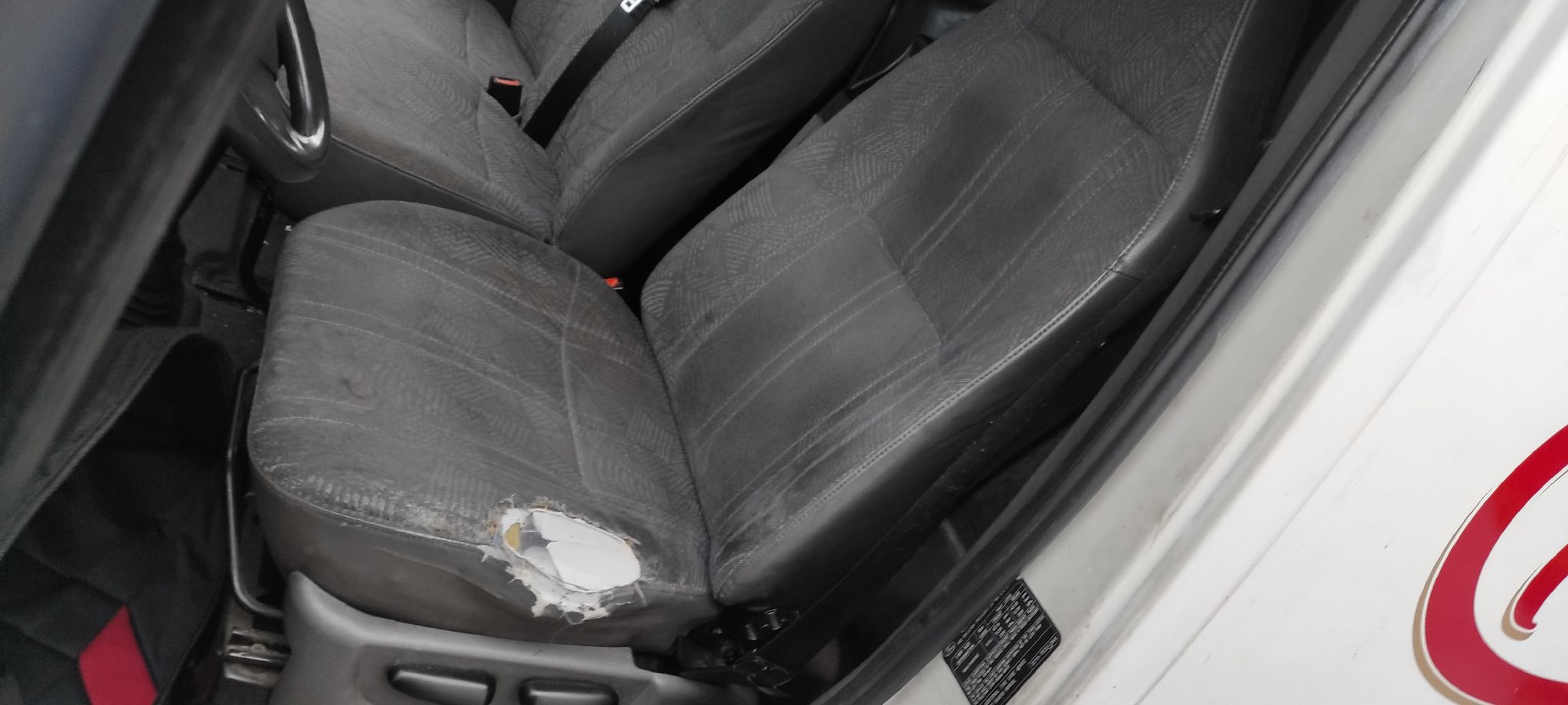 CONDENSADOR / RADIADOR  AIRE ACONDICIONADO FORD TRANSIT CAJA CERRADA, CORTA (FY) (2000 =>) - vista 8