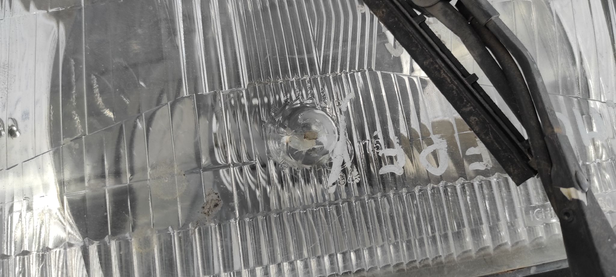 FARO DERECHO OPEL MONTEREY 3.2 - vista 9